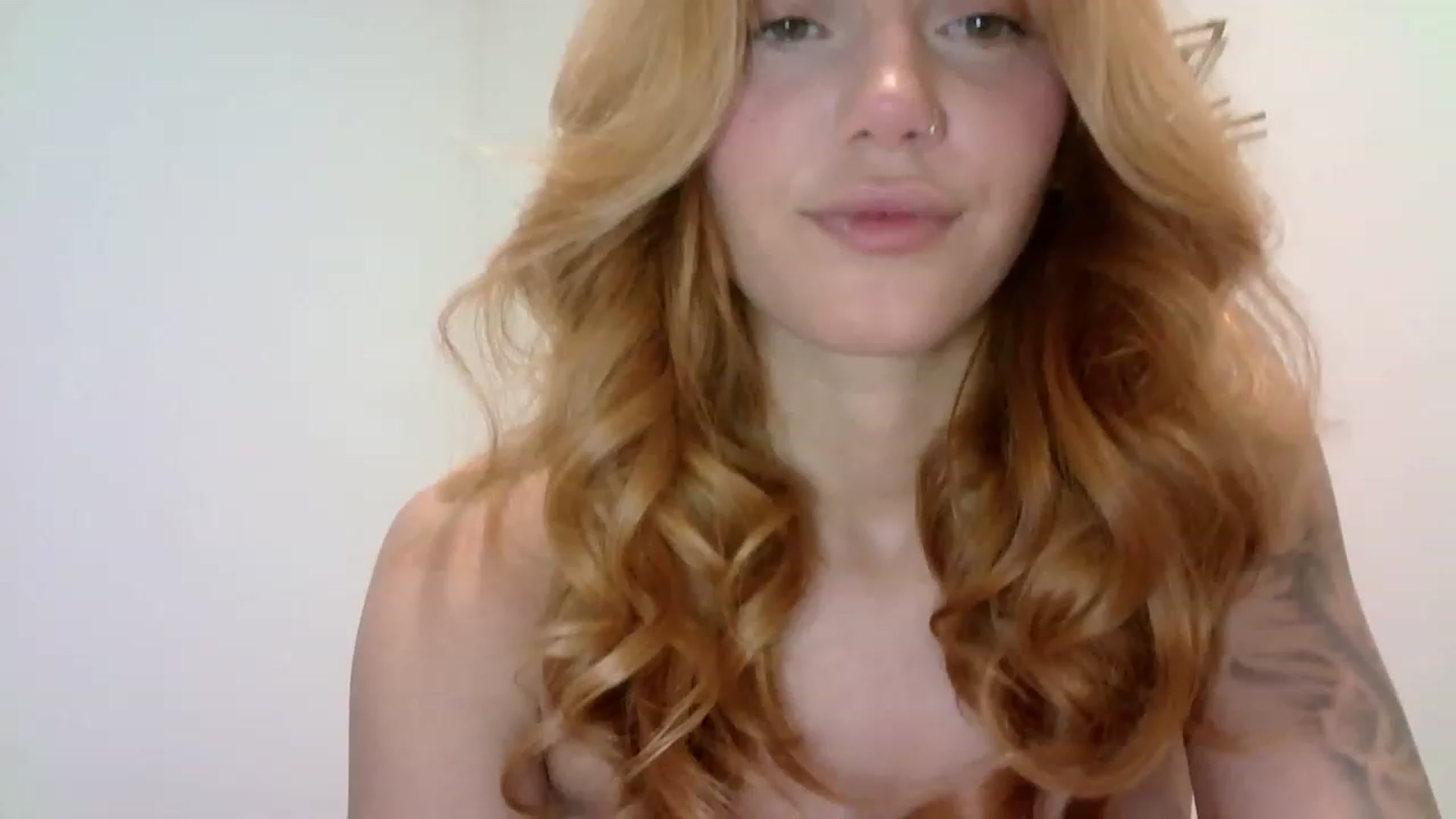 Gallery image thumbnail from MissRose2792's myfreecams stream on, 03/02/2023, 06:58 image 14 of 20