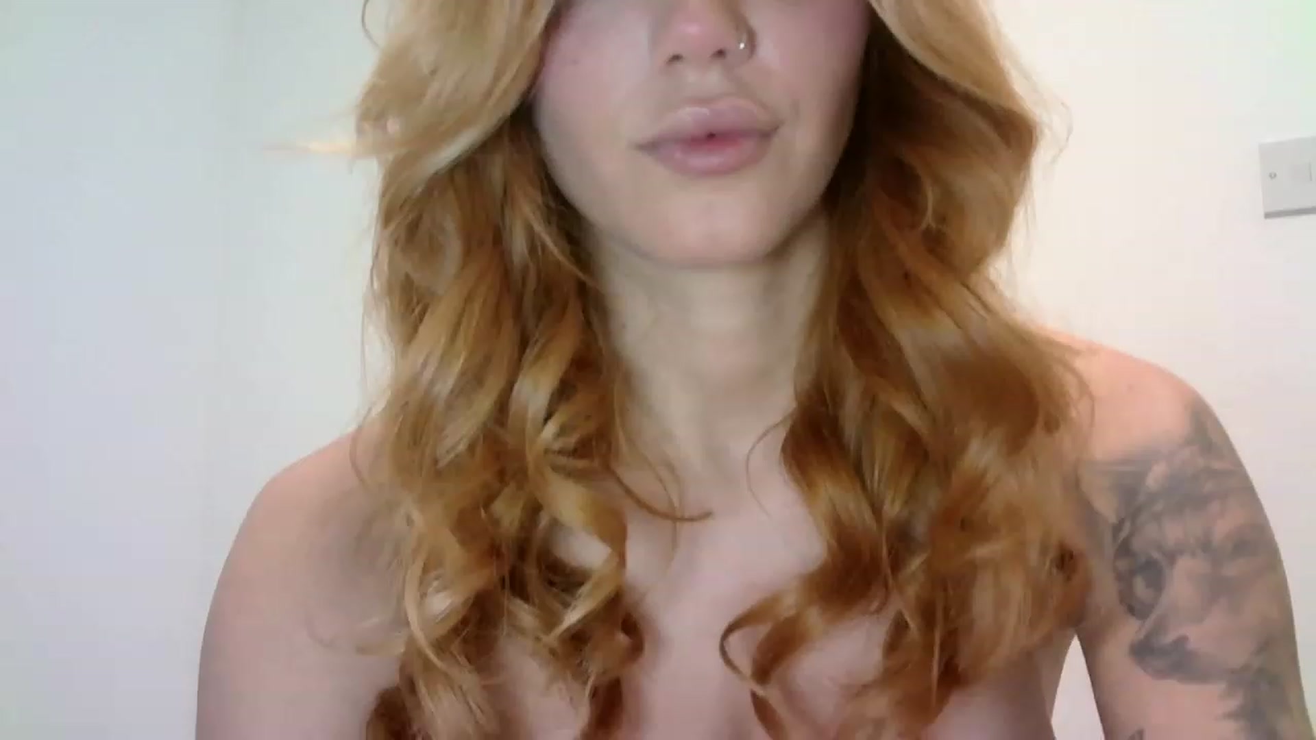 Gallery image thumbnail from MissRose2792's myfreecams stream on, 03/02/2023, 06:58 image 7 of 20