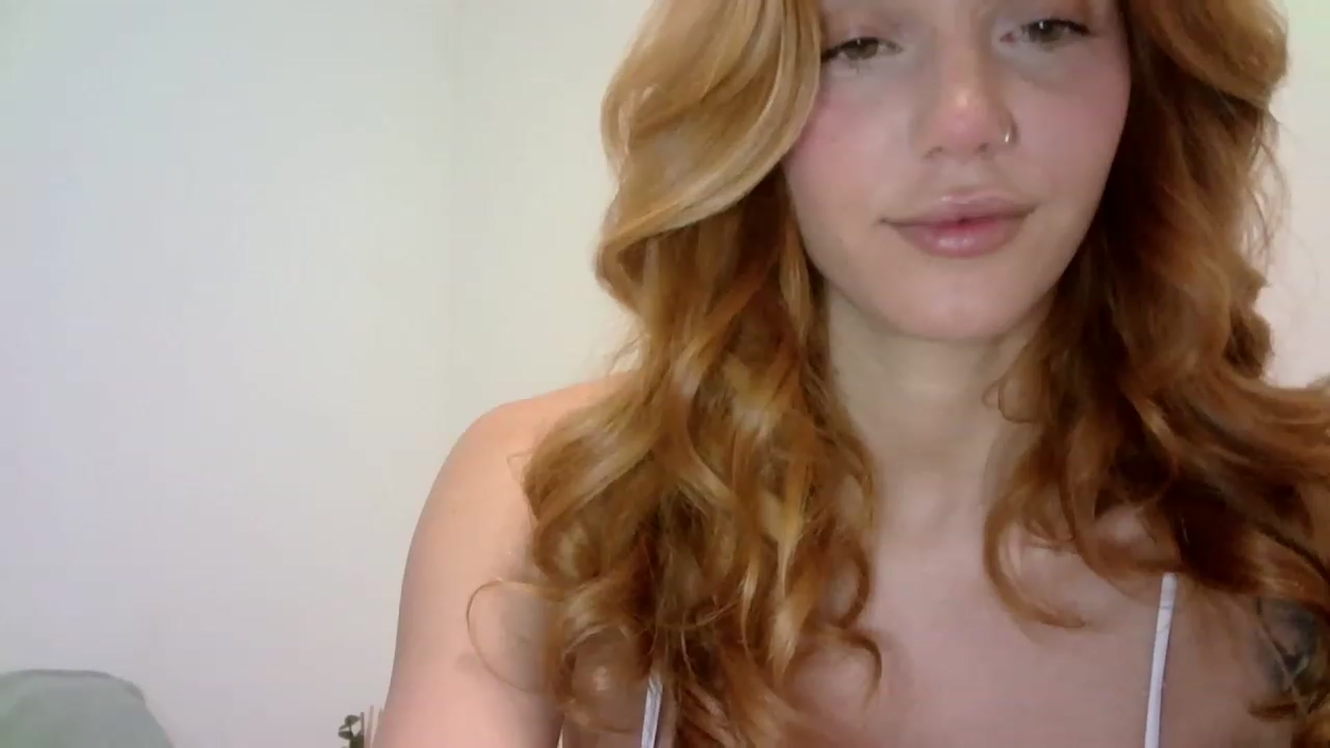 Gallery image thumbnail from MissRose2792's myfreecams stream on, 03/02/2023, 06:58 image 2 of 20