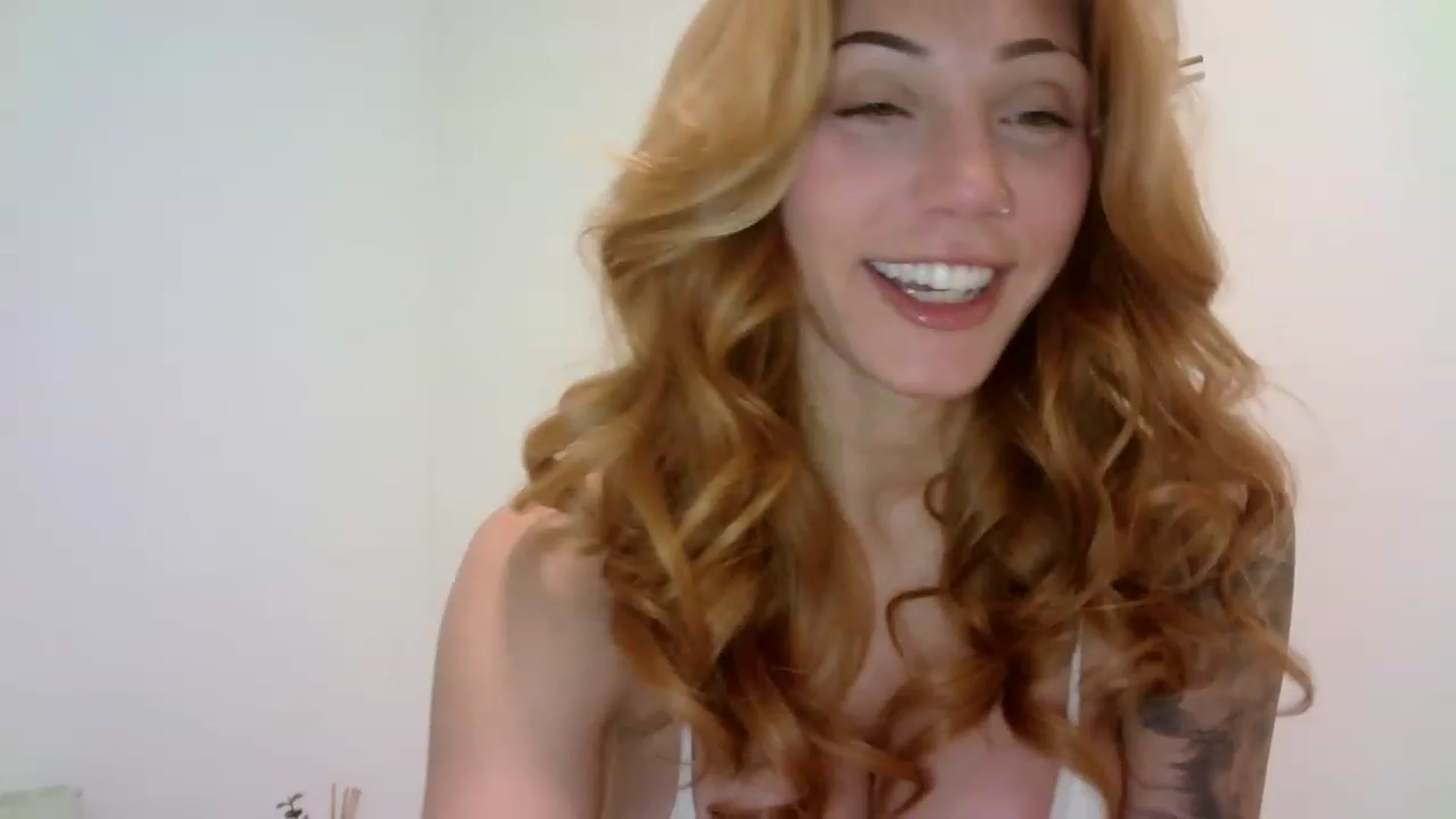 Gallery image thumbnail from MissRose2792's myfreecams stream on, 03/08/2023, 07:20 image 7 of 20