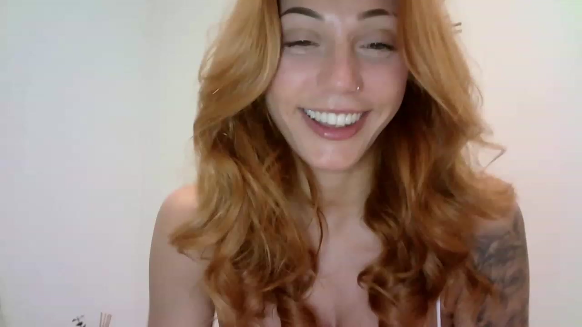 Gallery image thumbnail from MissRose2792's myfreecams stream on, 03/20/2023, 07:58 image 1 of 20