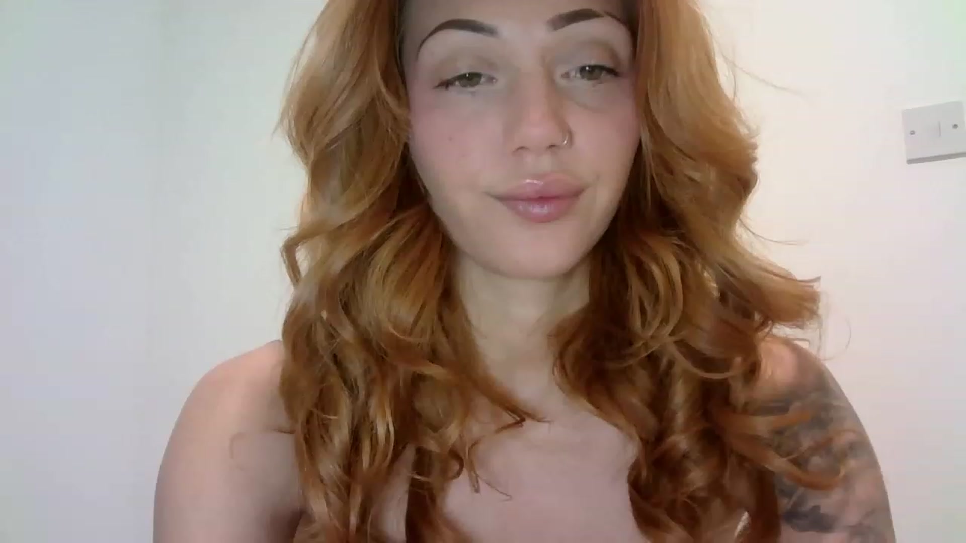Gallery image thumbnail from MissRose2792's myfreecams stream on, 03/21/2023, 06:26 image 1 of 20