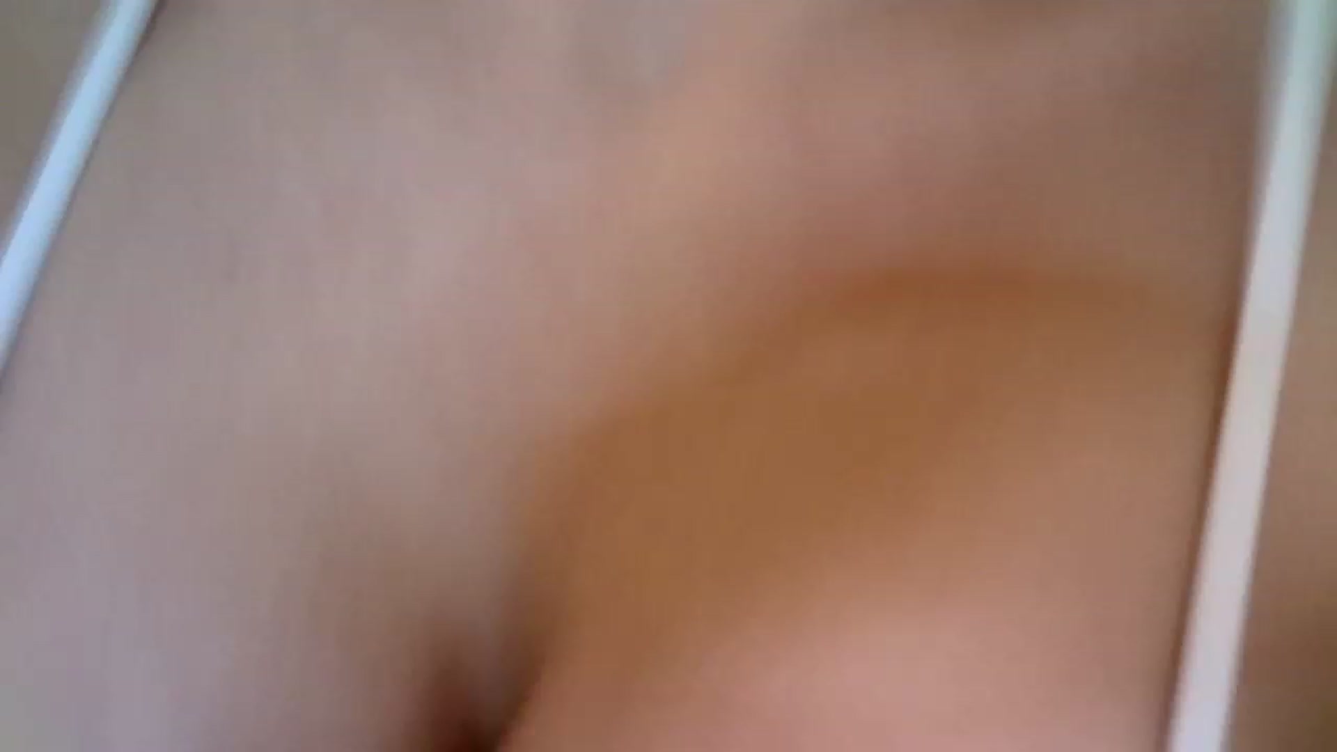 Gallery image thumbnail from MissRose2792's myfreecams stream on, 04/04/2023, 08:57 image 4 of 20