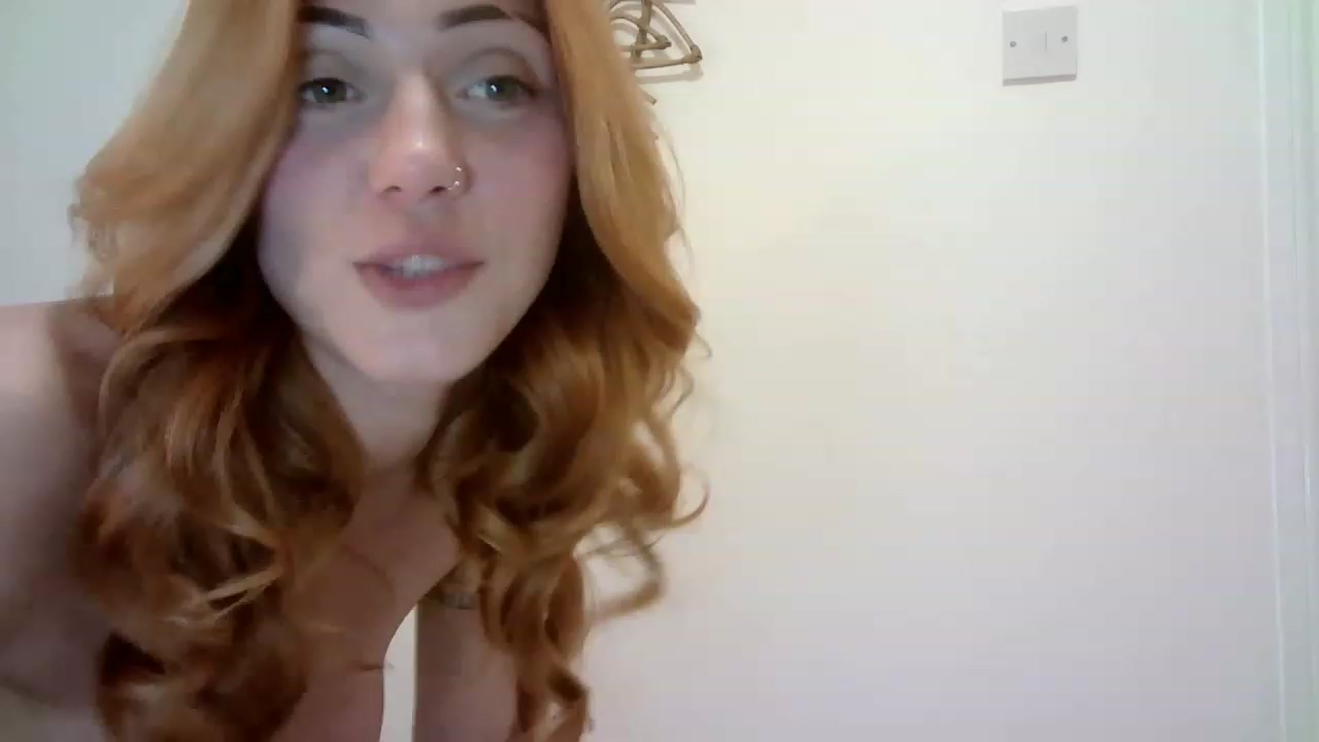 Gallery image thumbnail from MissRose2792's myfreecams stream on, 04/06/2023, 07:36 image 5 of 20