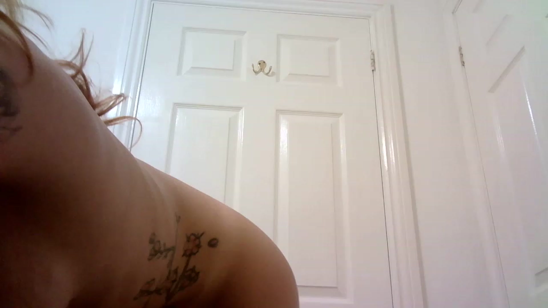 Gallery image thumbnail from MissRose2792's myfreecams stream on, 04/06/2023, 07:36 image 2 of 20
