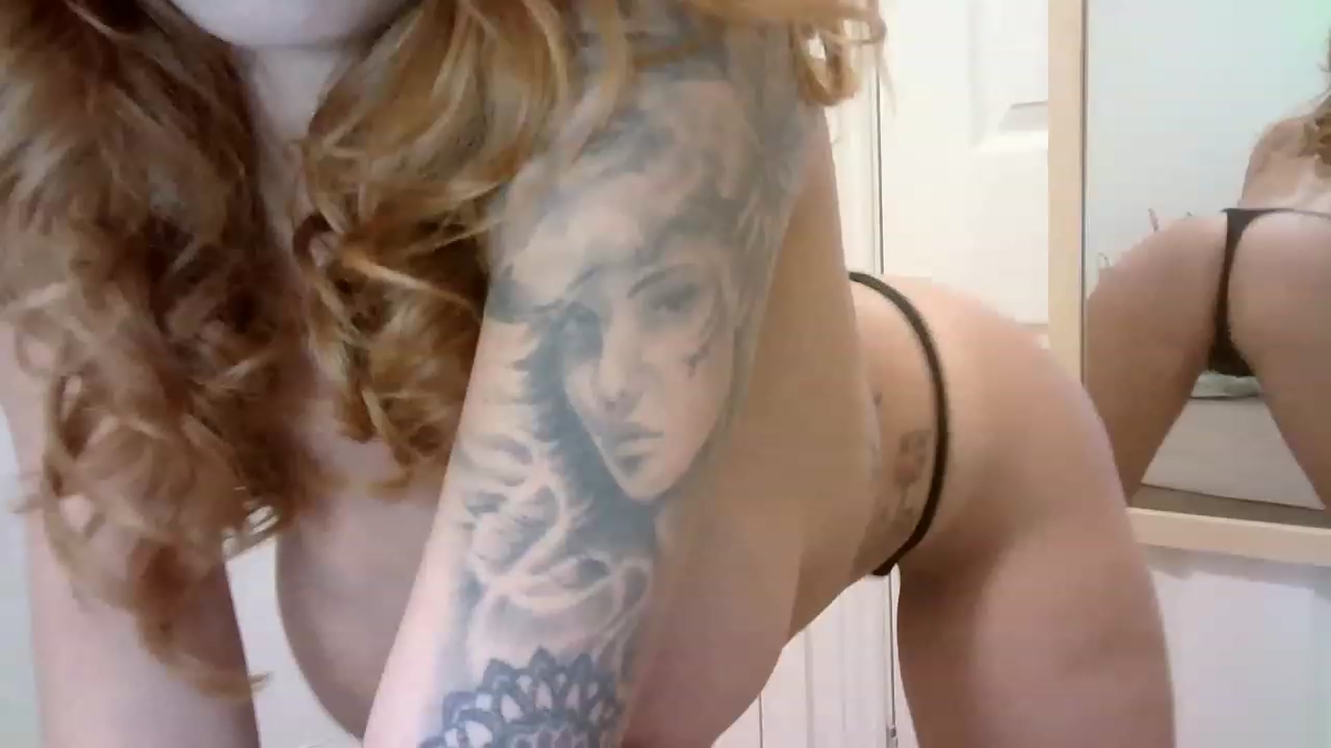 Gallery image thumbnail from MissRose2792's myfreecams stream on, 04/13/2023, 08:37 image 12 of 20