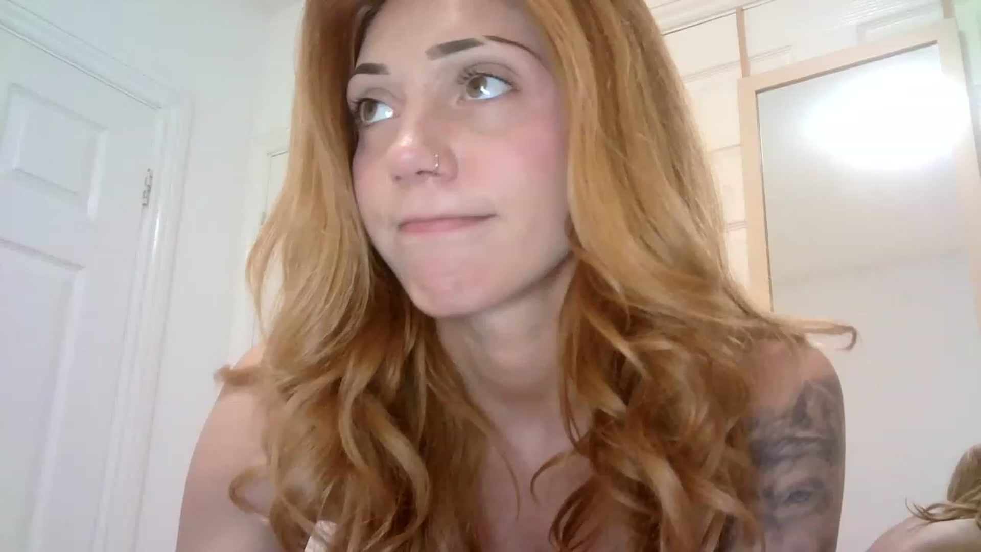 Gallery image thumbnail from MissRose2792's myfreecams stream on, 04/17/2023, 08:58 image 18 of 20
