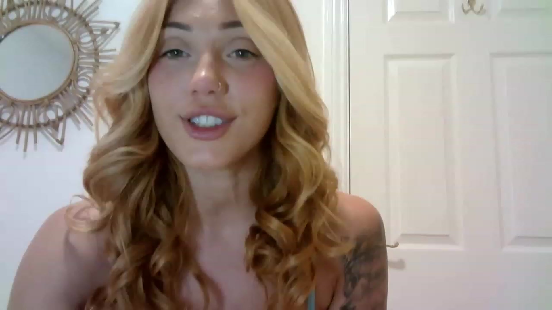 Gallery image thumbnail from MissRose2792's myfreecams stream on, 06/23/2023, 07:00 image 10 of 20