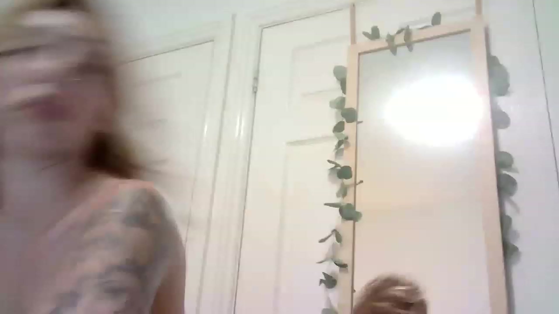 Gallery image thumbnail from MissRose2792's myfreecams stream on, 06/26/2023, 06:15 image 19 of 20