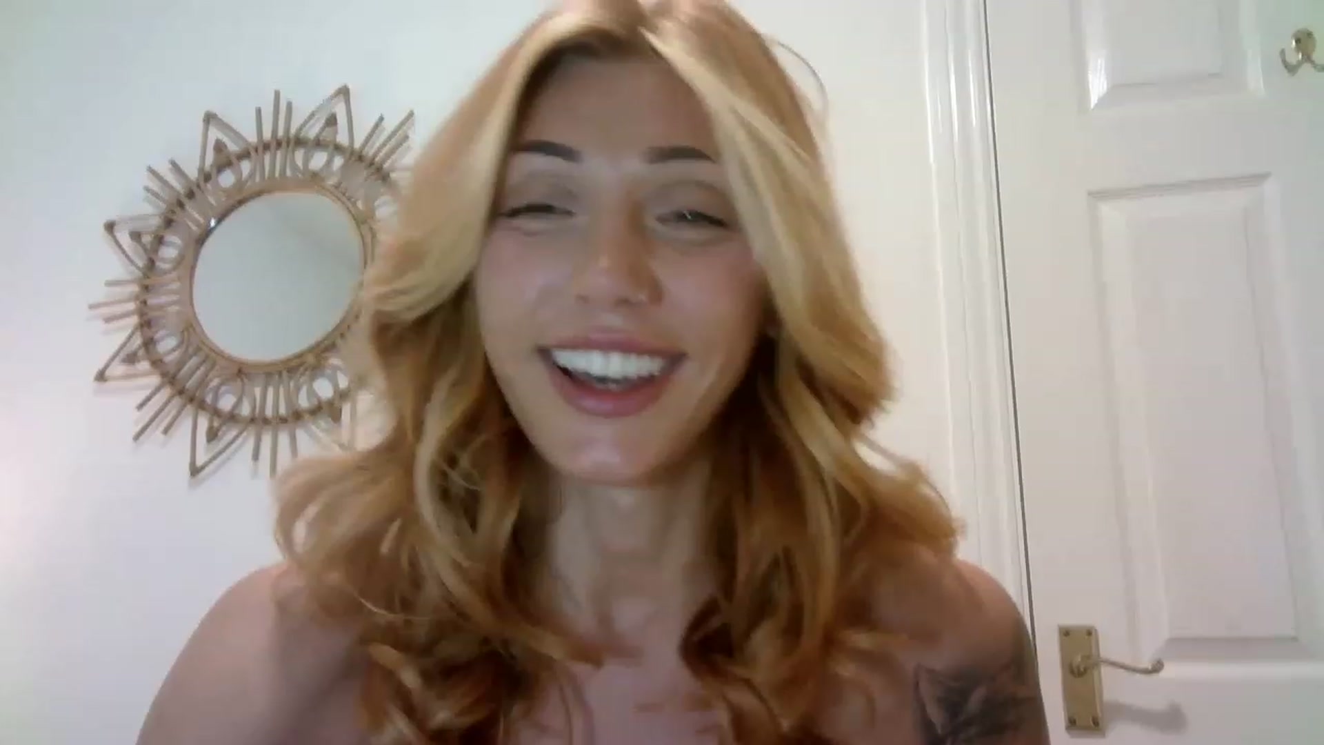 Gallery image thumbnail from MissRose2792's myfreecams stream on, 07/11/2023, 07:27 image 10 of 20
