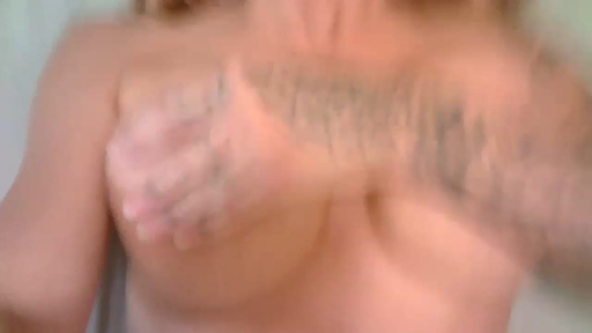 Gallery image thumbnail from MissRose2792's myfreecams stream on, 08/22/2023, 06:14 image 9 of 20