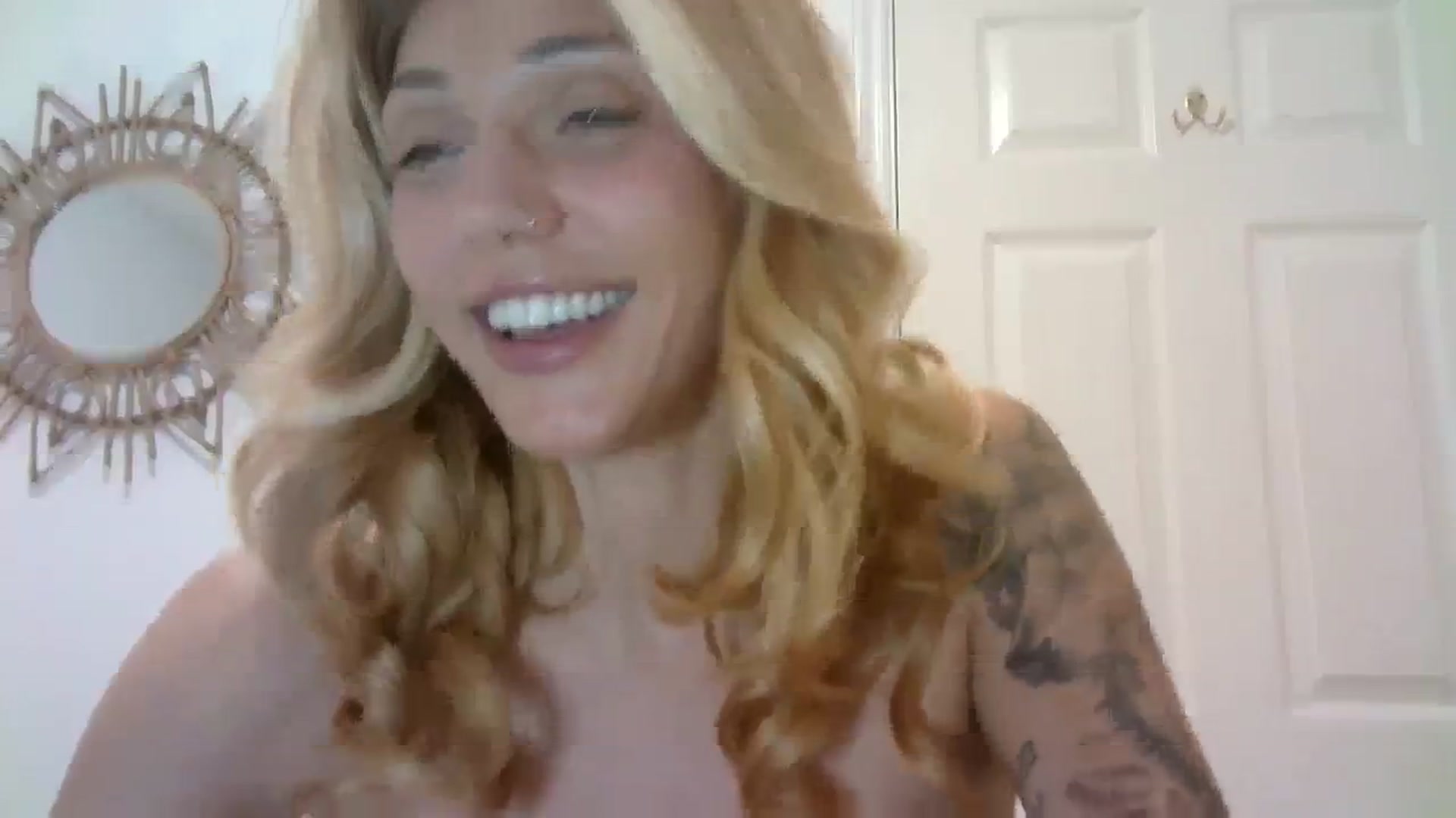 Gallery image thumbnail from MissRose2792's myfreecams stream on, 10/12/2023, 06:52 image 18 of 20