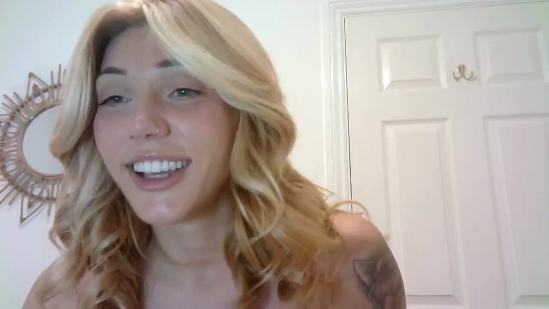 Gallery image thumbnail from MissRose2792's myfreecams stream on, 10/13/2023, 06:04 image 5 of 20