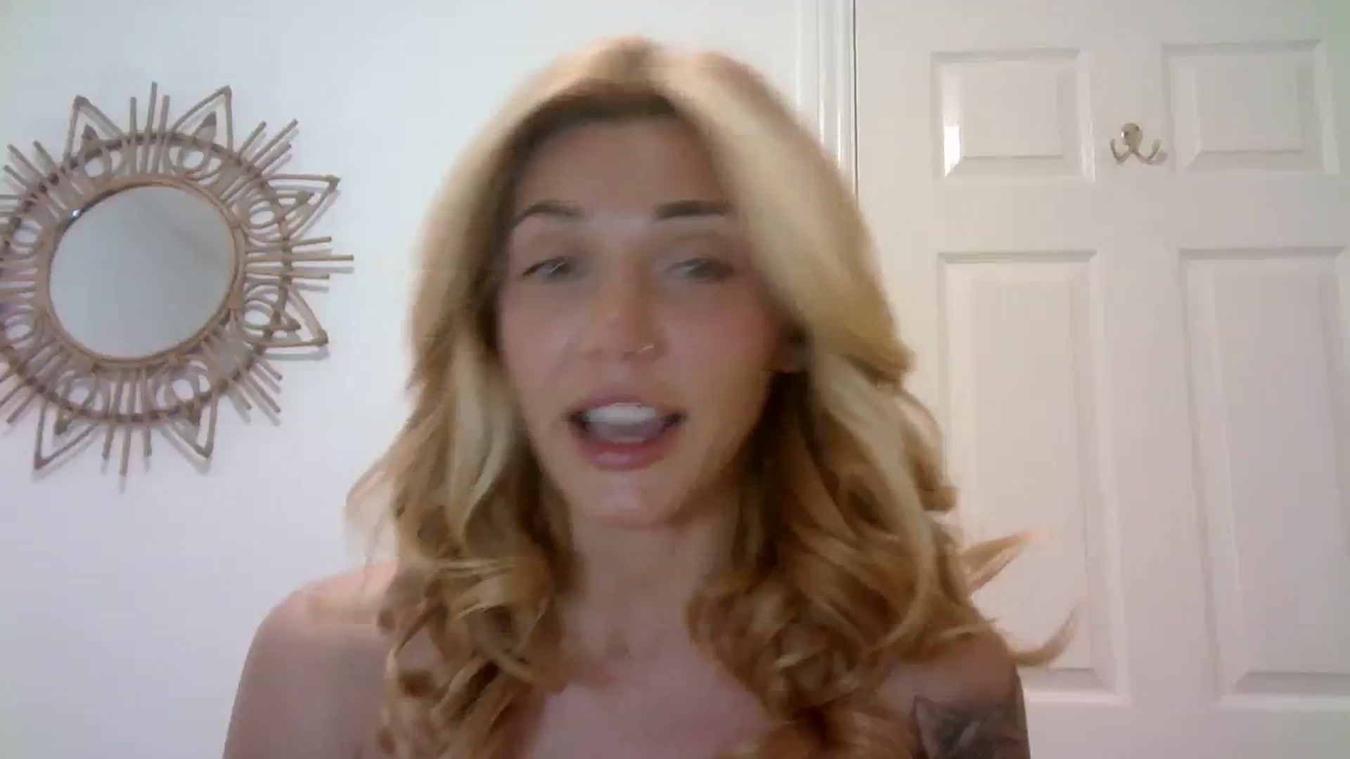 Gallery image thumbnail from MissRose2792's myfreecams stream on, 10/19/2023, 06:32 image 4 of 20