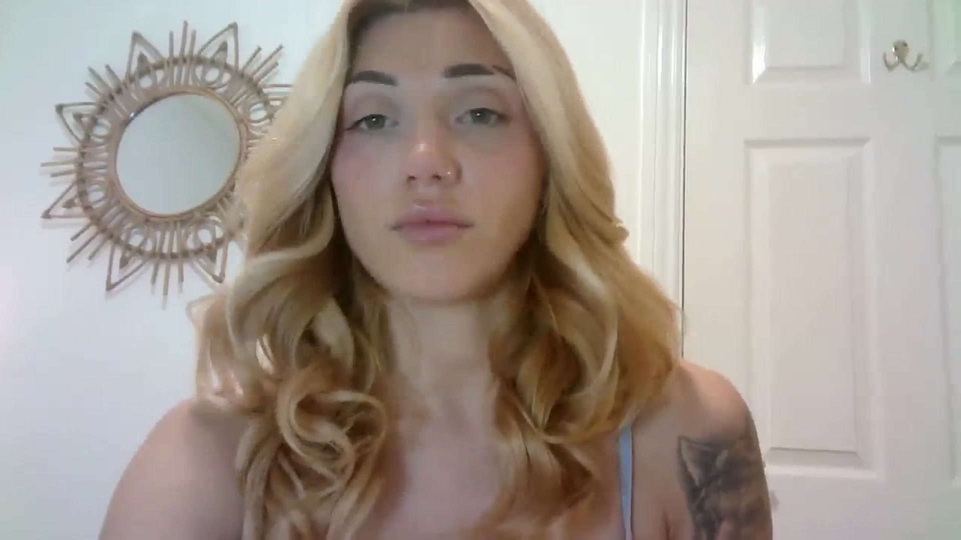 Gallery image thumbnail from MissRose2792's myfreecams stream on, 11/03/2023, 06:33 image 12 of 20