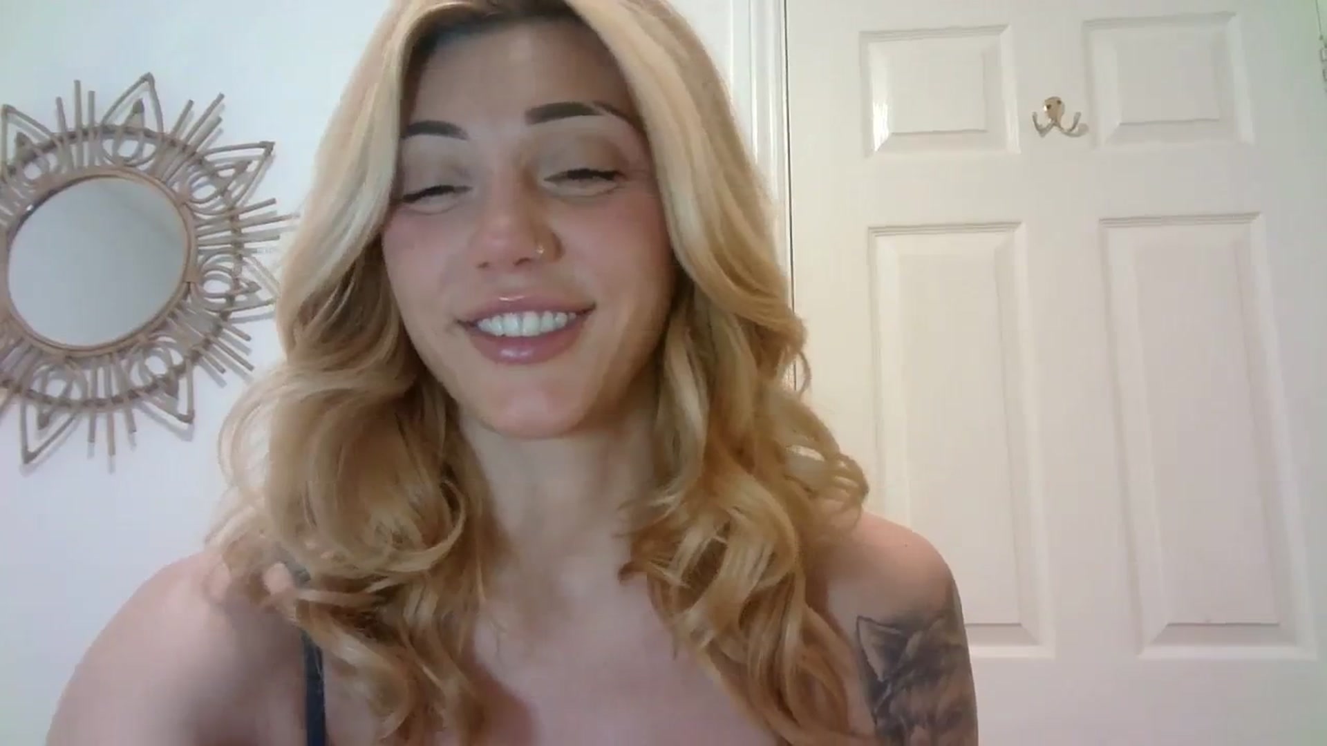 Gallery image thumbnail from MissRose2792's myfreecams stream on, 01/22/2024, 06:23 image 17 of 20