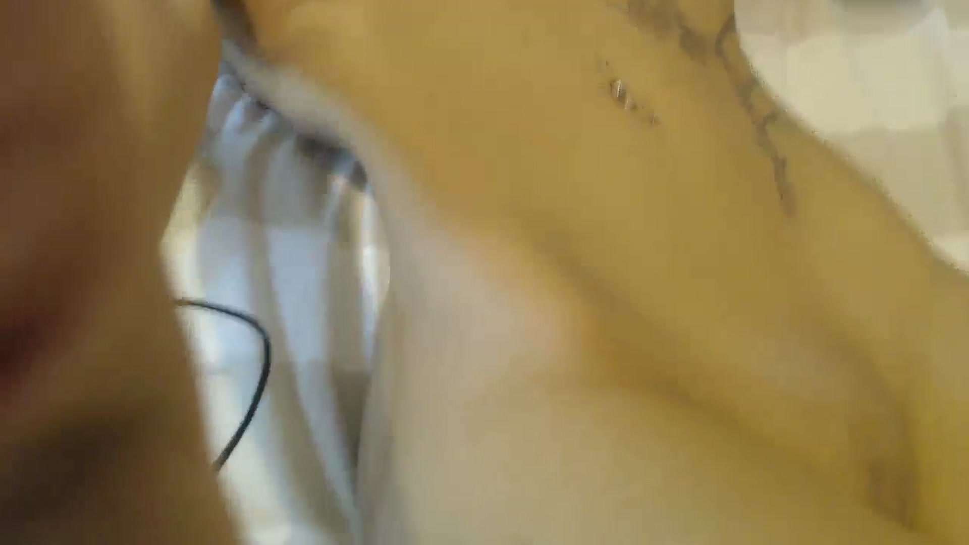 Gallery image thumbnail from MissRose2792's myfreecams stream on, 06/19/2024, 06:32 image 10 of 20