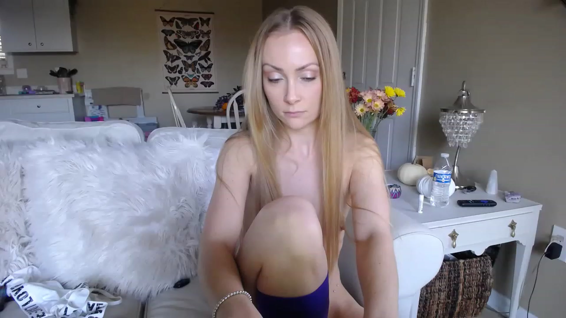 Gallery image thumbnail from MissSadieB's myfreecams stream on, 11/23/2022, 21:22 image 18 of 20