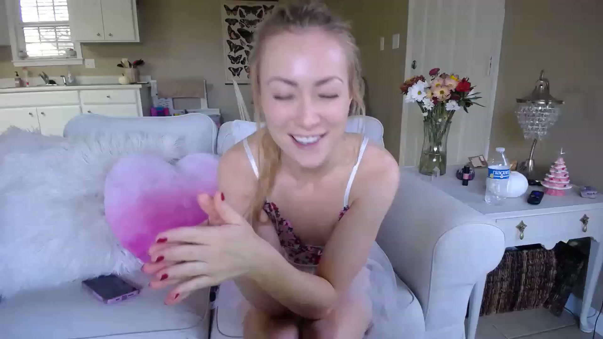 Gallery image thumbnail from MissSadieB's myfreecams stream on, 11/28/2022, 21:02 image 2 of 20