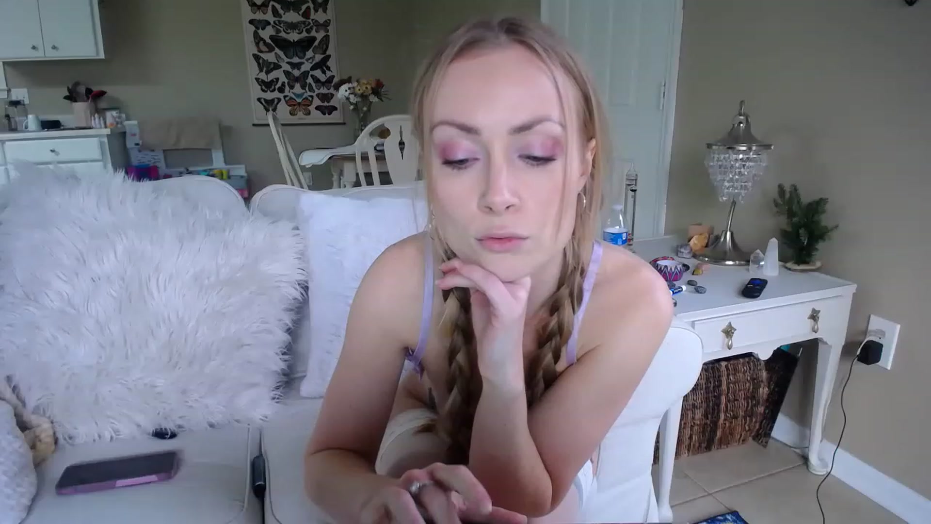 Gallery image thumbnail from MissSadieB's myfreecams stream on, 12/02/2022, 21:23 image 16 of 20