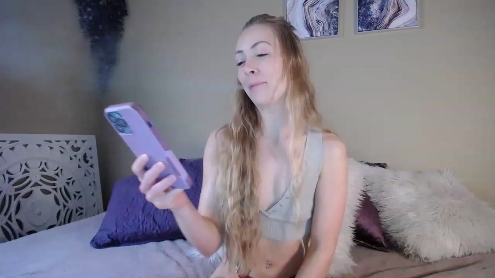 Gallery image thumbnail from MissSadieB's myfreecams stream on, 12/04/2022, 16:02 image 1 of 20