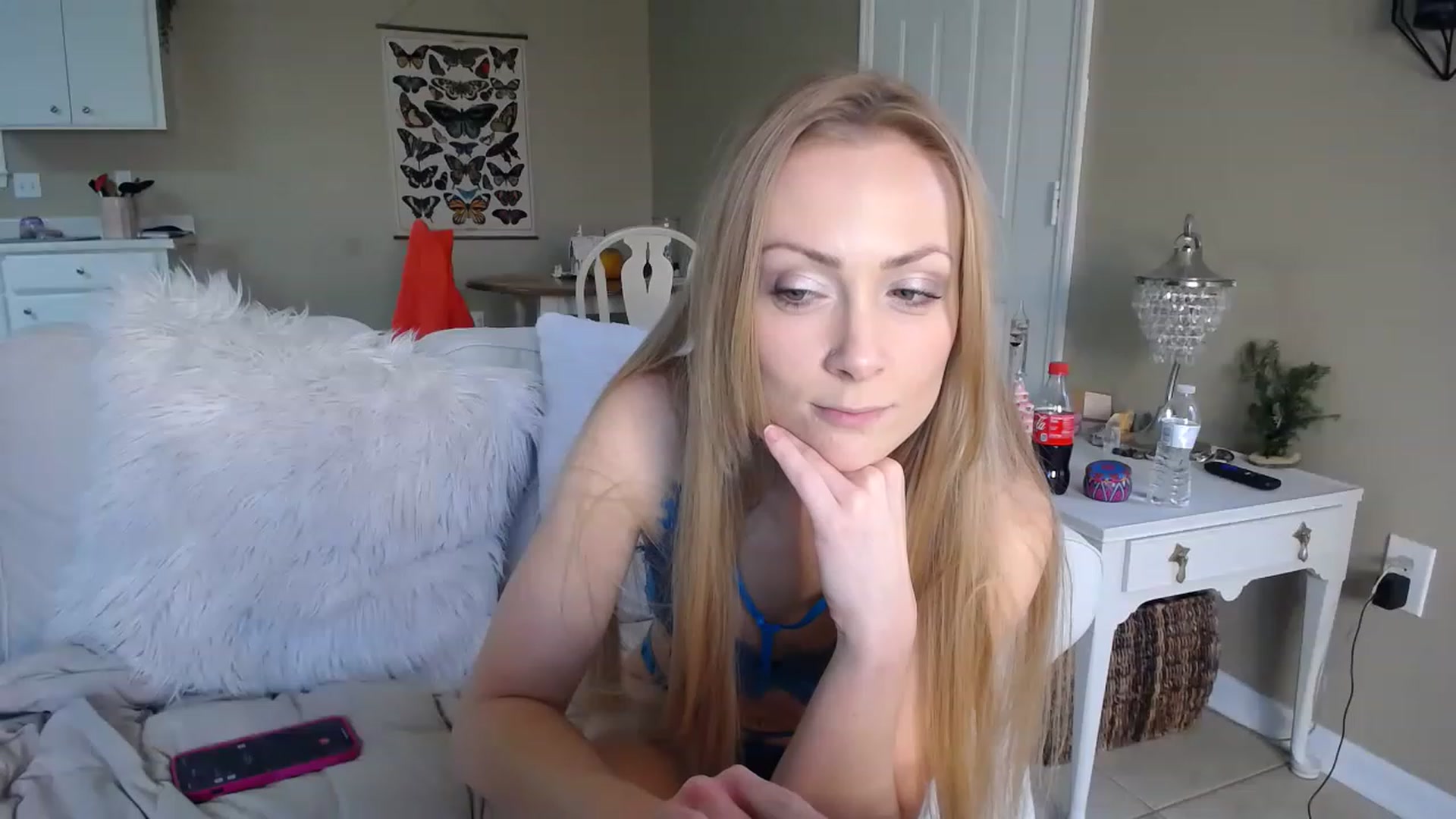 Gallery image thumbnail from MissSadieB's myfreecams stream on, 12/19/2022, 21:00 image 17 of 20