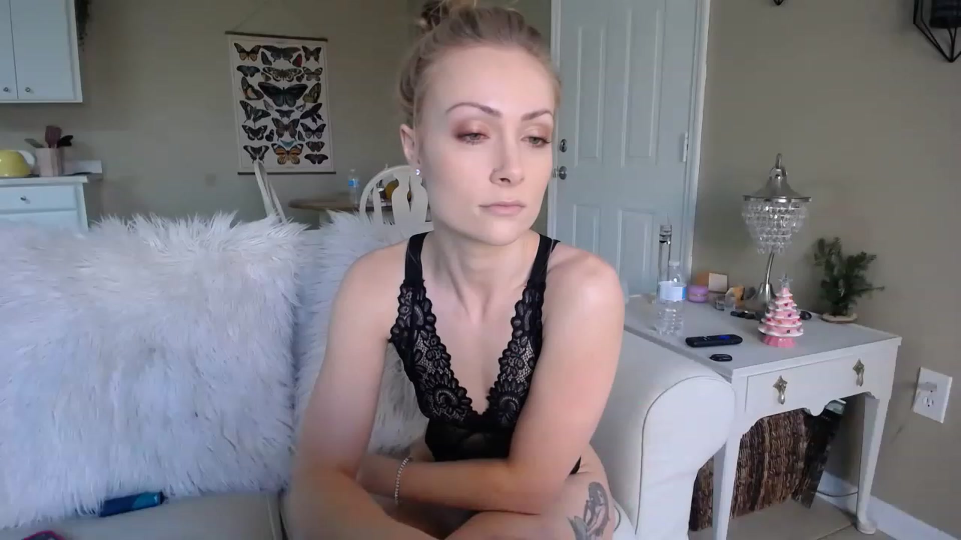 Gallery image thumbnail from MissSadieB's myfreecams stream on, 12/20/2022, 18:02 image 3 of 20