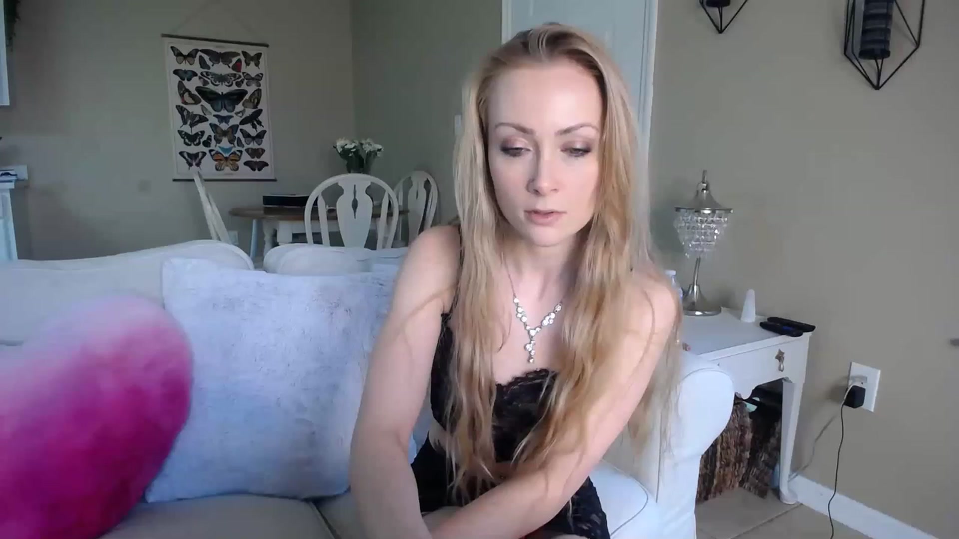 Gallery image thumbnail from MissSadieB's myfreecams stream on, 01/03/2023, 19:19 image 9 of 20