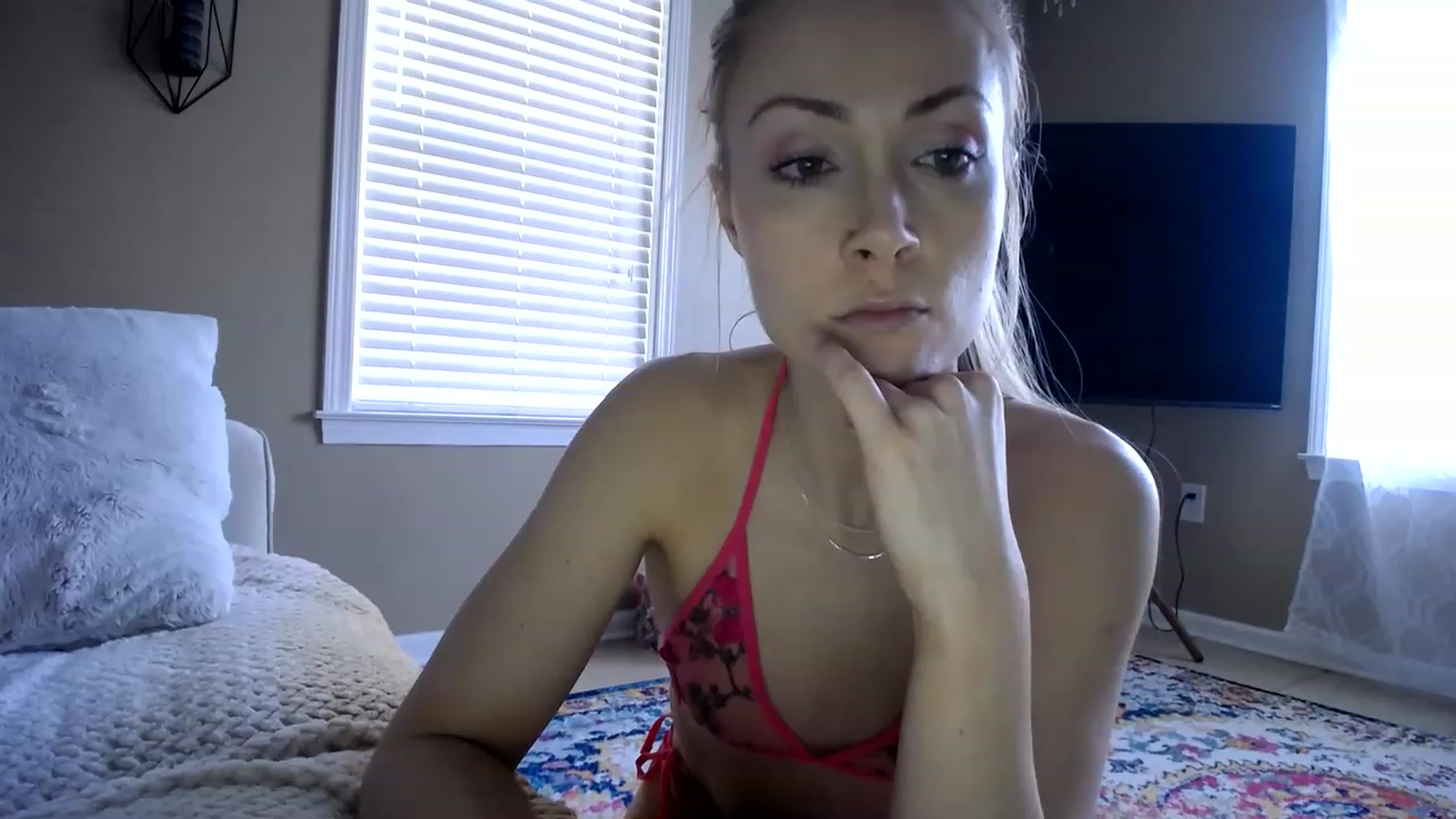 Gallery image thumbnail from MissSadieB's myfreecams stream on, 01/26/2023, 21:52 image 2 of 20
