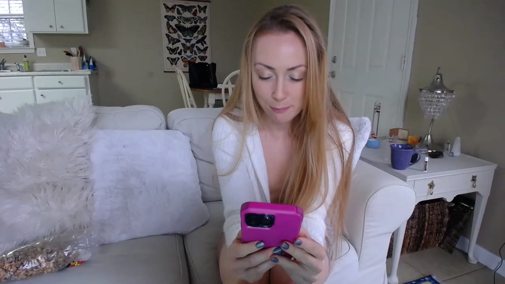 Gallery image thumbnail from MissSadieB's myfreecams stream on, 02/02/2023, 20:20 image 16 of 20