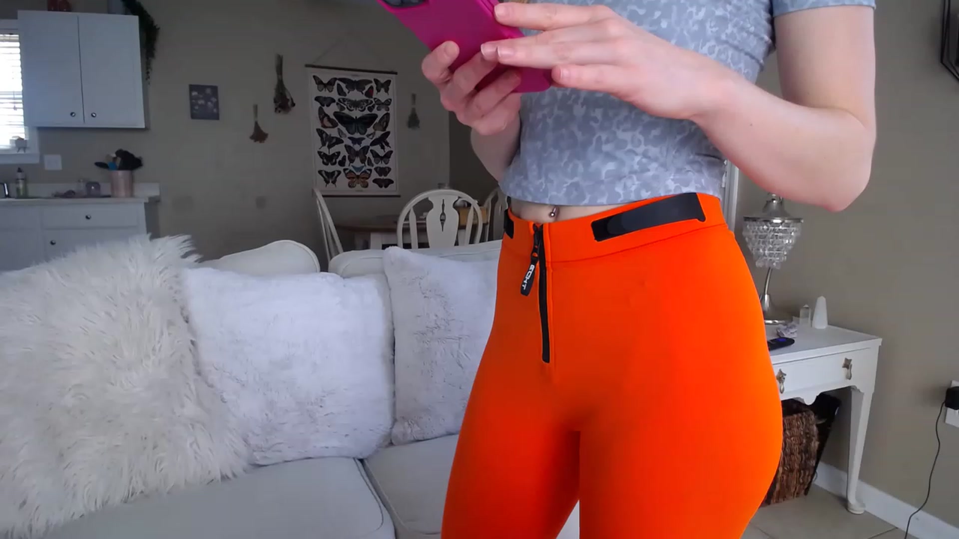 Gallery image thumbnail from MissSadieB's myfreecams stream on, 02/22/2023, 17:39 image 9 of 20