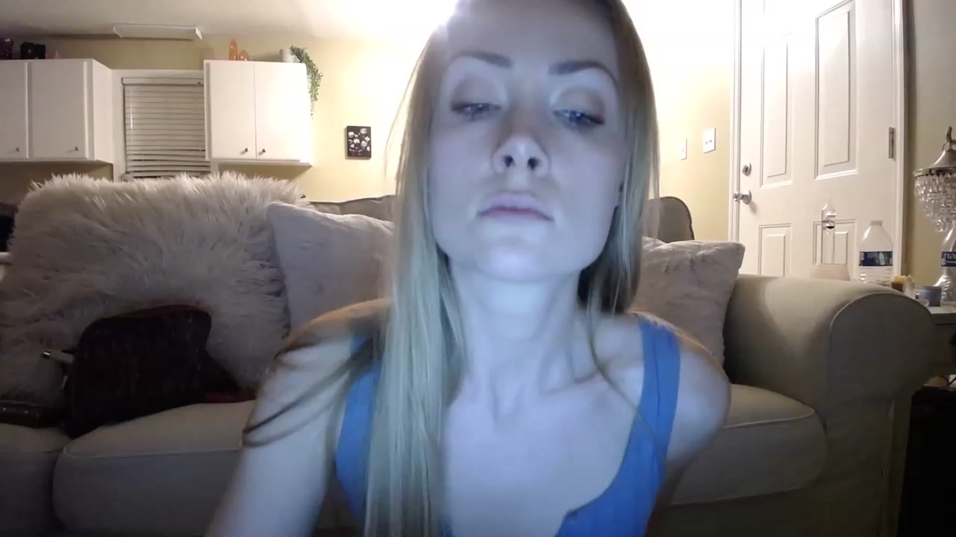 Gallery image thumbnail from MissSadieB's myfreecams stream on, 03/05/2023, 01:01 image 11 of 20