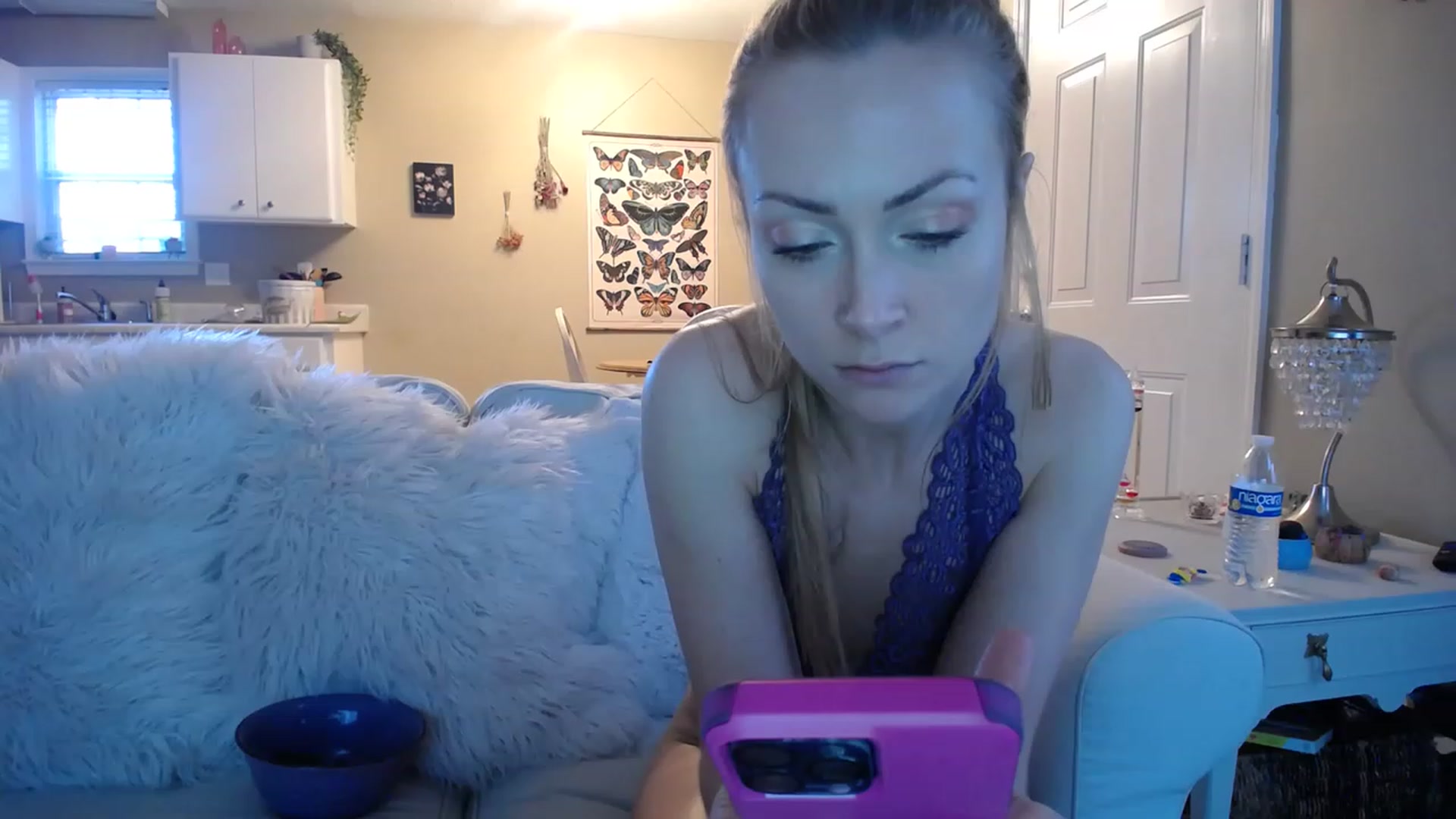 Gallery image thumbnail from MissSadieB's myfreecams stream on, 03/07/2023, 21:07 image 16 of 20