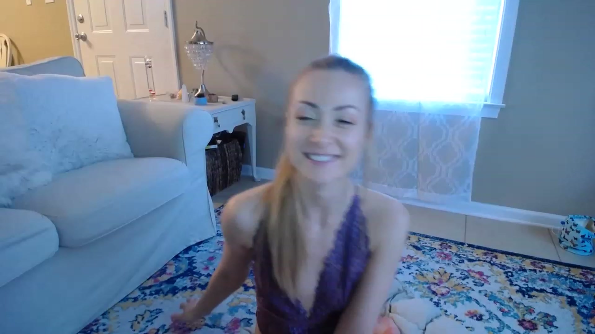 Gallery image thumbnail from MissSadieB's myfreecams stream on, 03/07/2023, 21:07 image 9 of 20