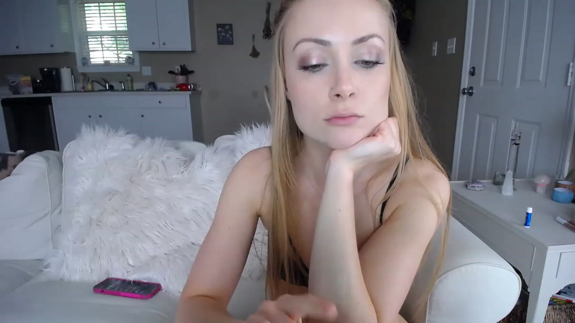 Gallery image thumbnail from MissSadieB's myfreecams stream on, 04/14/2023, 20:52 image 19 of 20