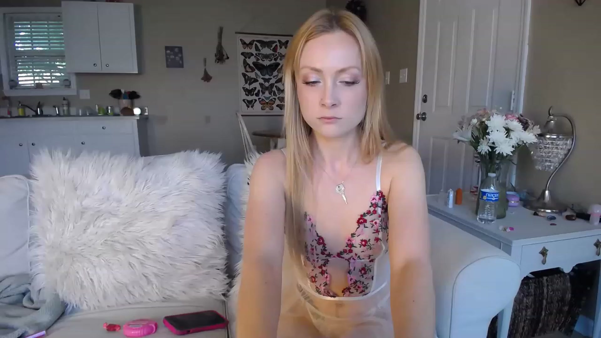 Gallery image thumbnail from MissSadieB's myfreecams stream on, 05/09/2023, 19:32 image 8 of 20