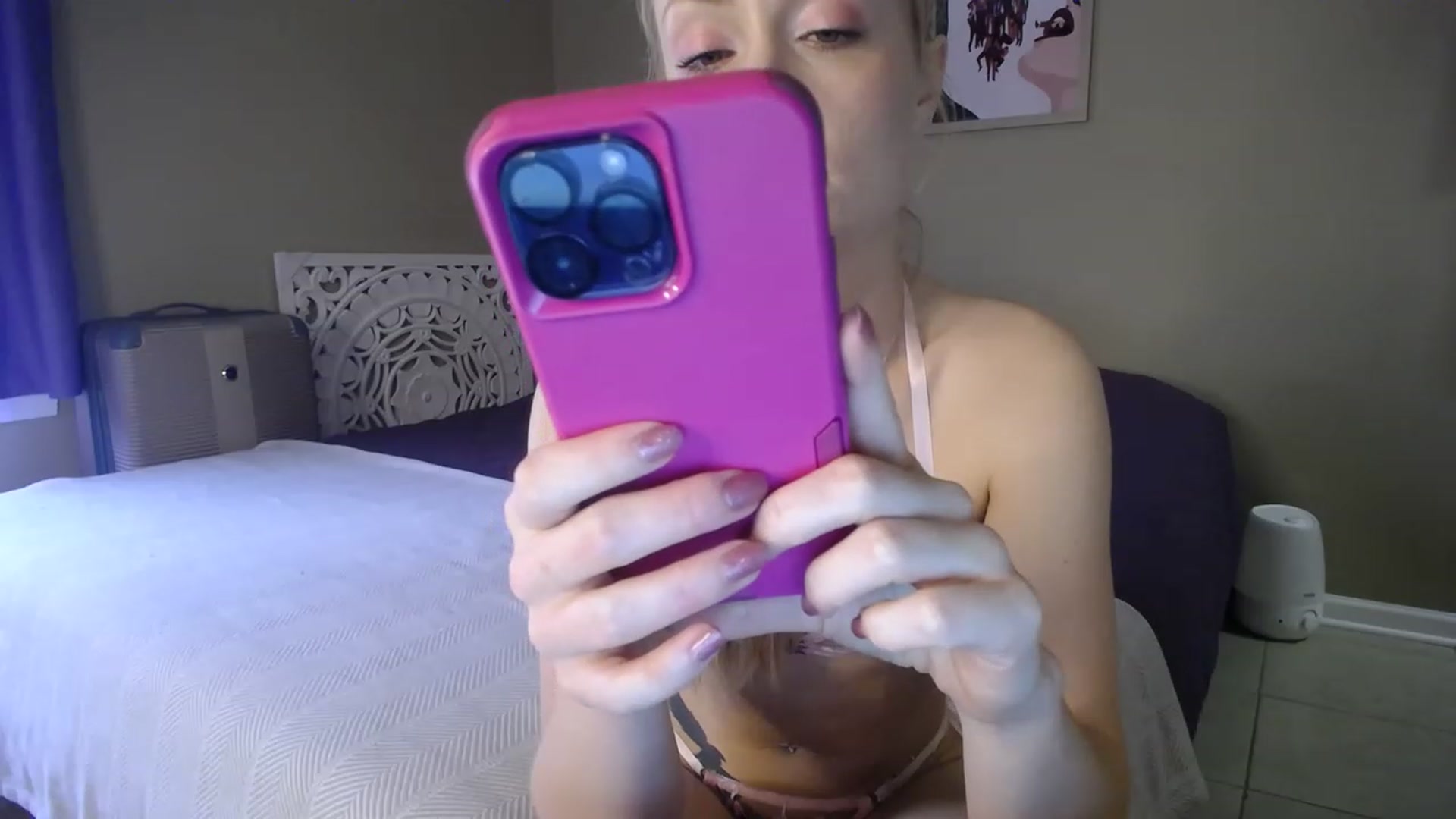 Gallery image thumbnail from MissSadieB's myfreecams stream on, 05/10/2023, 17:05 image 5 of 20
