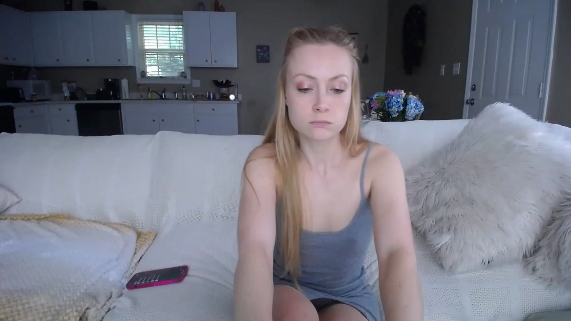 Gallery image thumbnail from MissSadieB's myfreecams stream on, 05/11/2023, 21:00 image 4 of 20