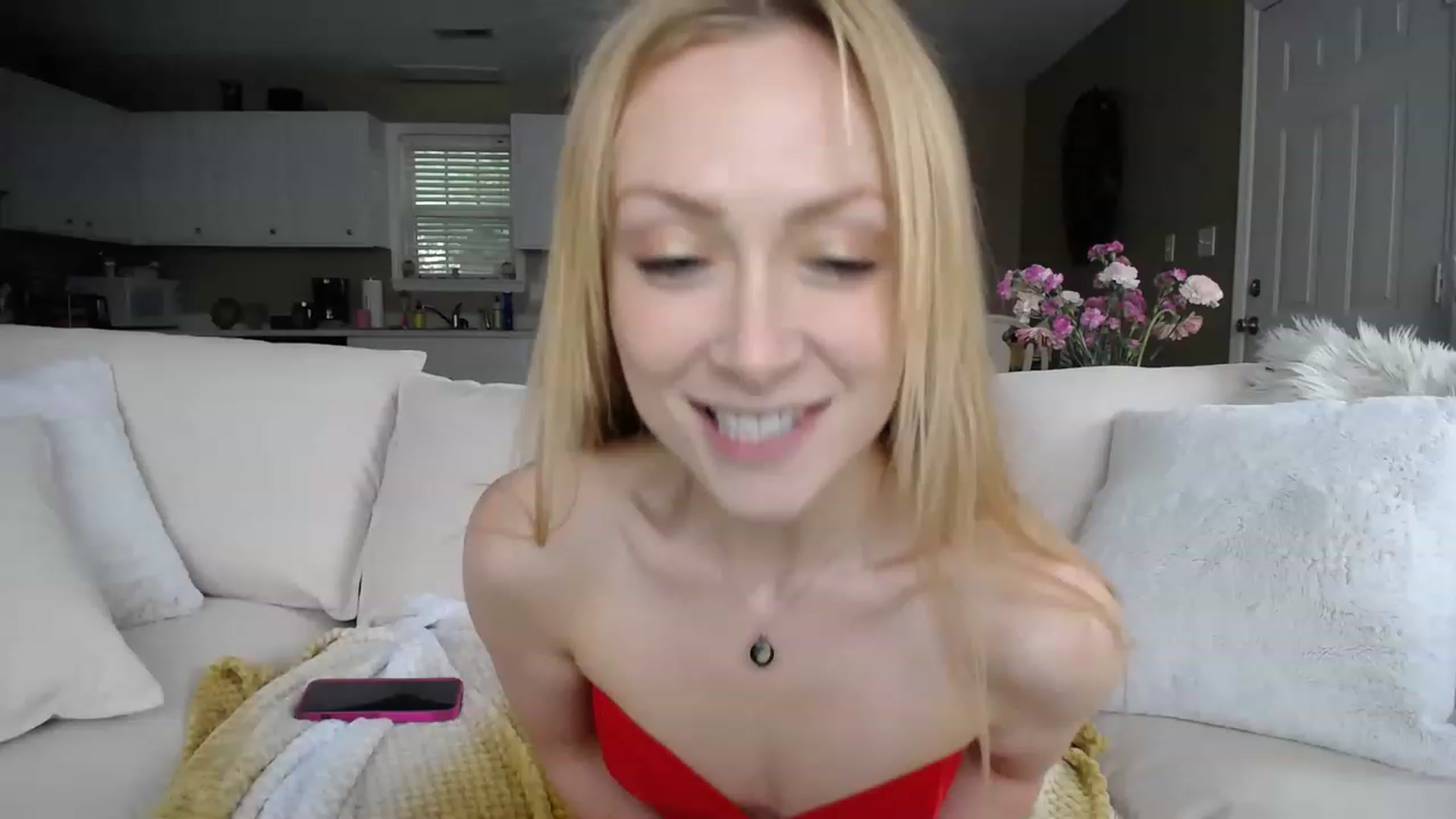 Gallery image thumbnail from MissSadieB's myfreecams stream on, 06/06/2023, 19:55 image 11 of 20