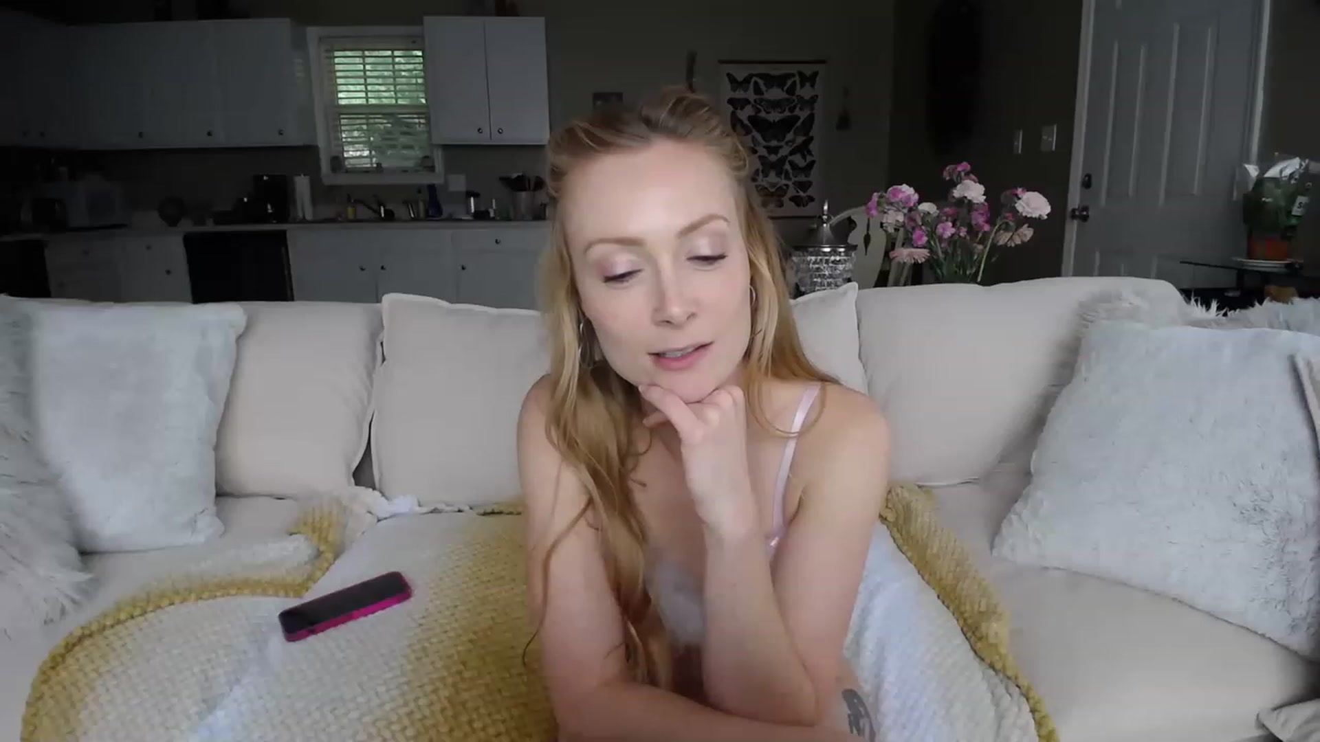 Gallery image thumbnail from MissSadieB's myfreecams stream on, 06/08/2023, 19:52 image 7 of 20