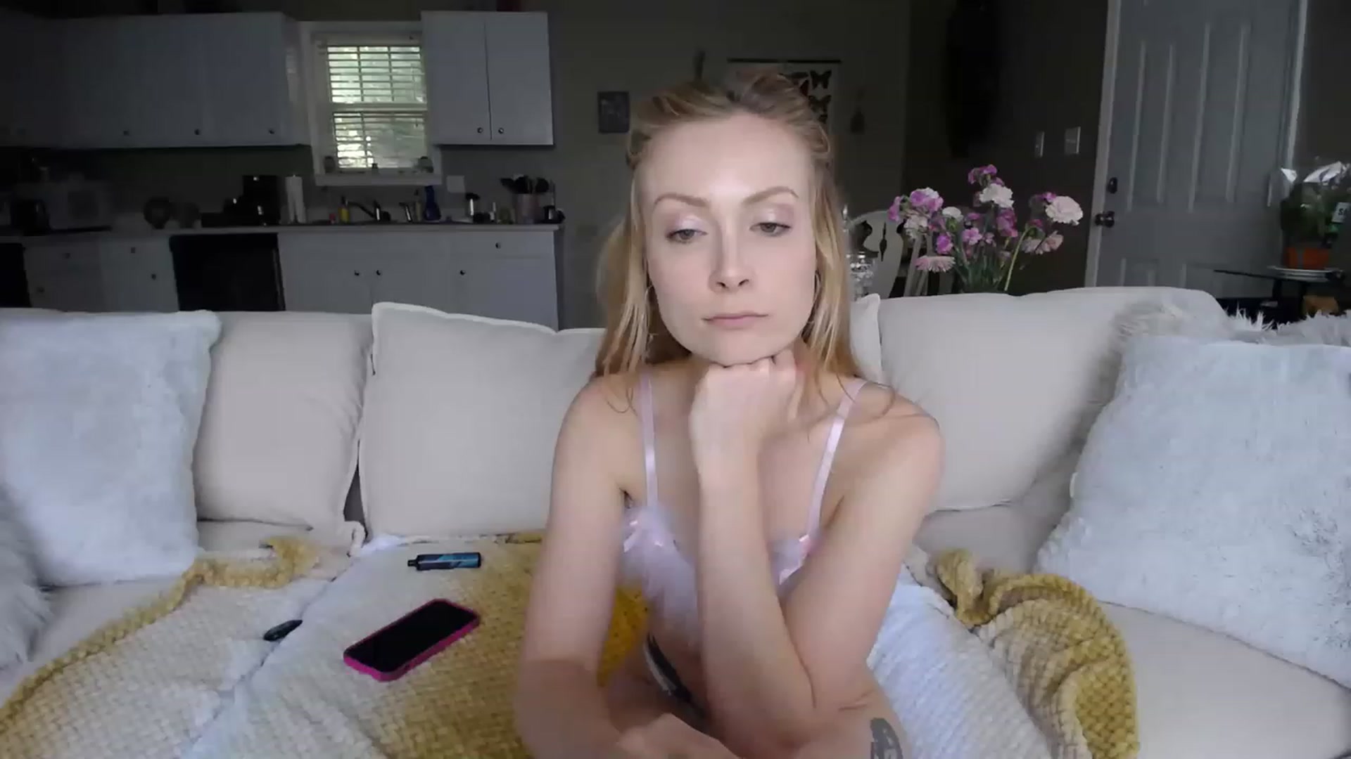 Gallery image thumbnail from MissSadieB's myfreecams stream on, 06/08/2023, 21:53 image 15 of 20
