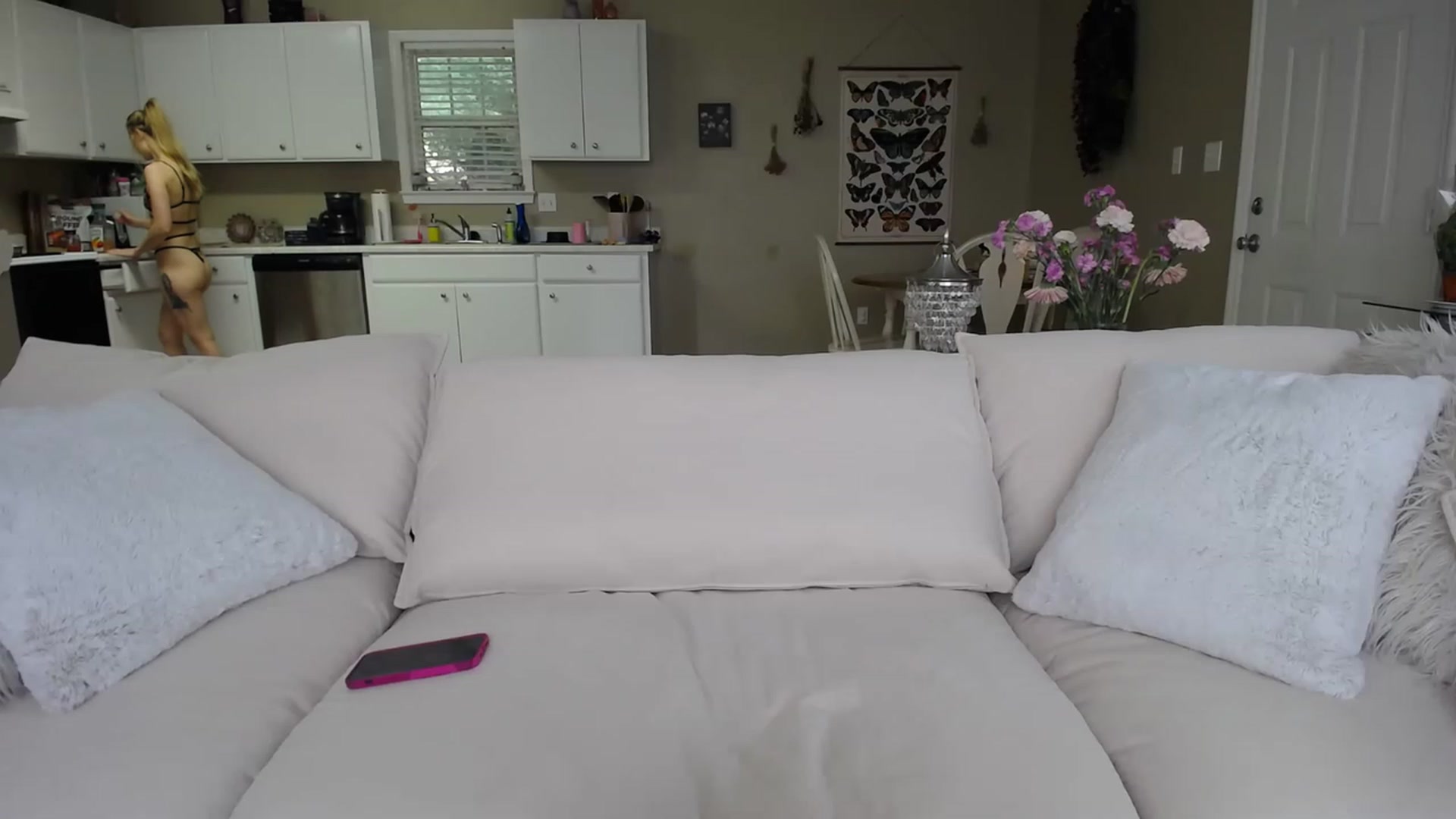 Gallery image thumbnail from MissSadieB's myfreecams stream on, 06/09/2023, 18:38 image 8 of 20