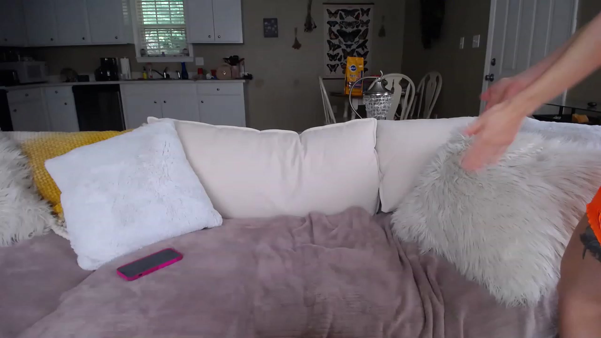 Gallery image thumbnail from MissSadieB's myfreecams stream on, 06/20/2023, 20:51 image 15 of 20