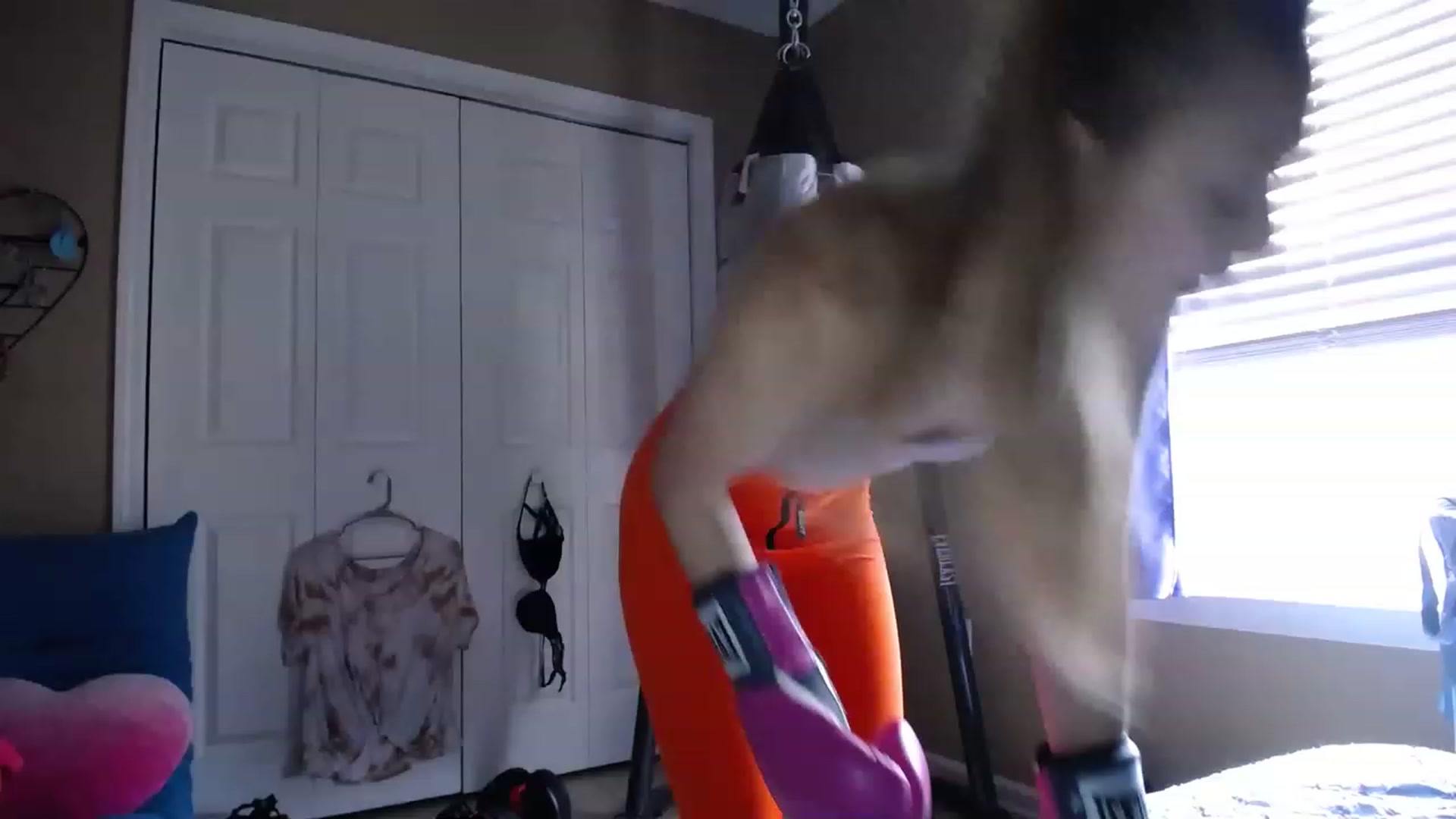 Gallery image thumbnail from MissSadieB's myfreecams stream on, 06/21/2023, 16:38 image 8 of 20