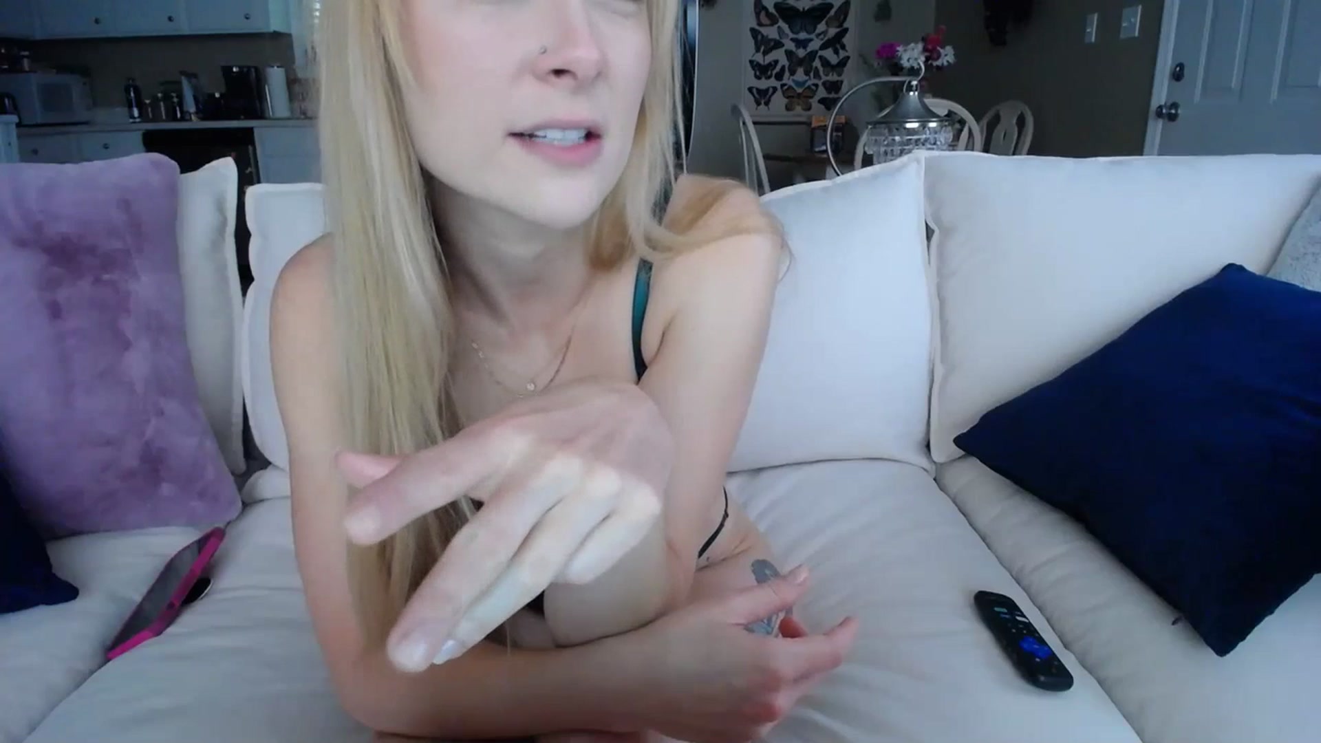 Gallery image thumbnail from MissSadieB's myfreecams stream on, 07/07/2023, 20:17 image 16 of 20