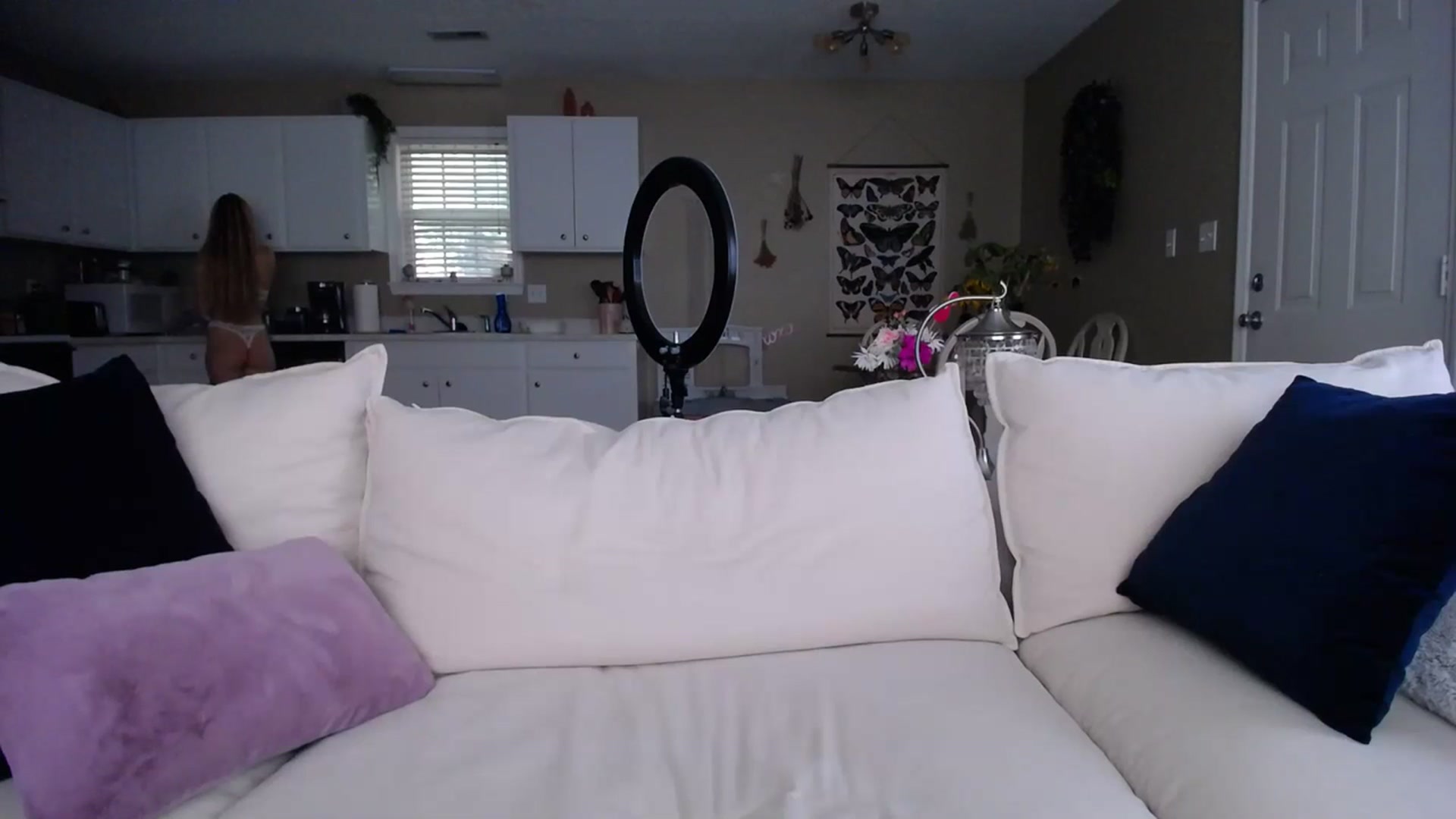 Gallery image thumbnail from MissSadieB's myfreecams stream on, 07/17/2023, 21:21 image 10 of 20