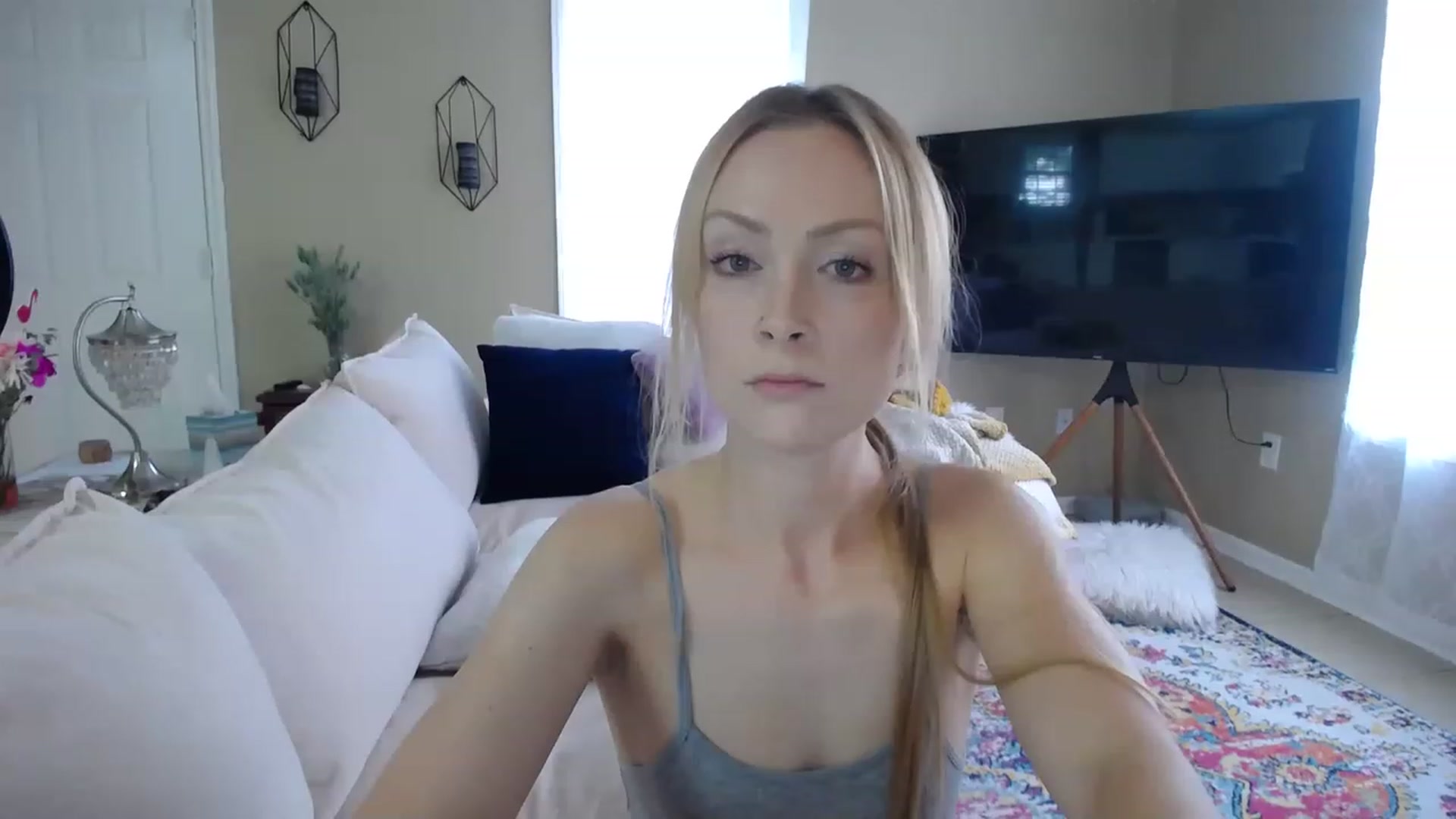 Gallery image thumbnail from MissSadieB's myfreecams stream on, 07/18/2023, 19:16 image 2 of 20