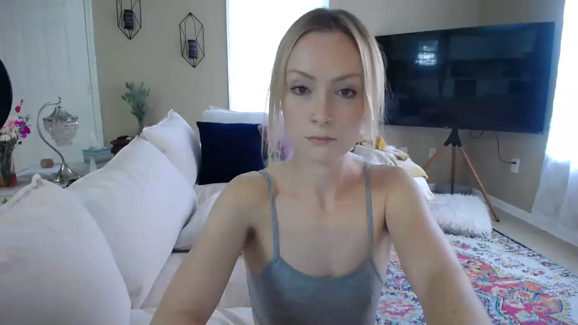 Gallery image thumbnail from MissSadieB's myfreecams stream on, 07/18/2023, 19:16 image 8 of 20