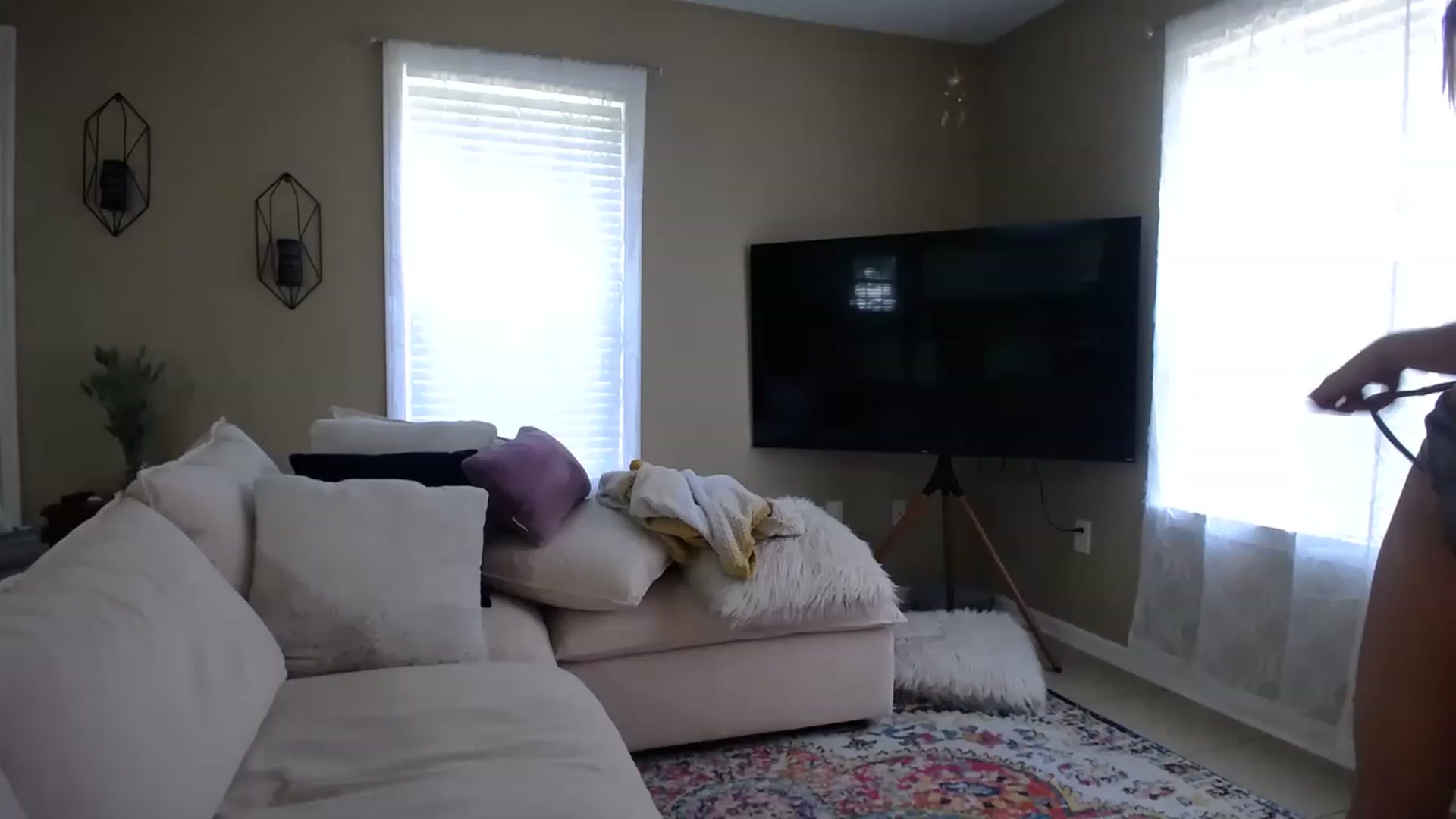 Gallery image thumbnail from MissSadieB's myfreecams stream on, 07/18/2023, 20:03 image 5 of 20
