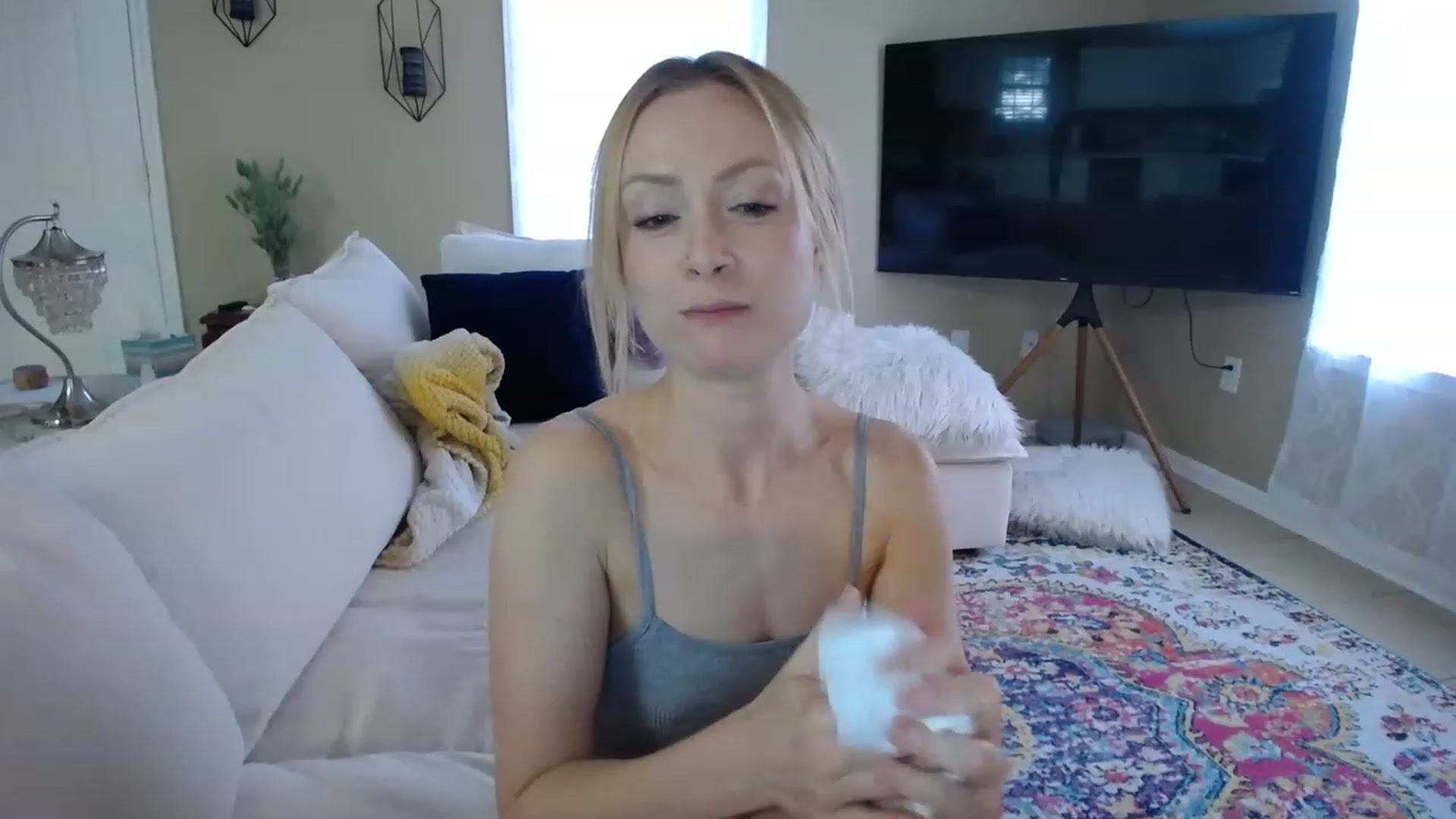 Gallery image thumbnail from MissSadieB's myfreecams stream on, 07/18/2023, 20:56 image 8 of 20